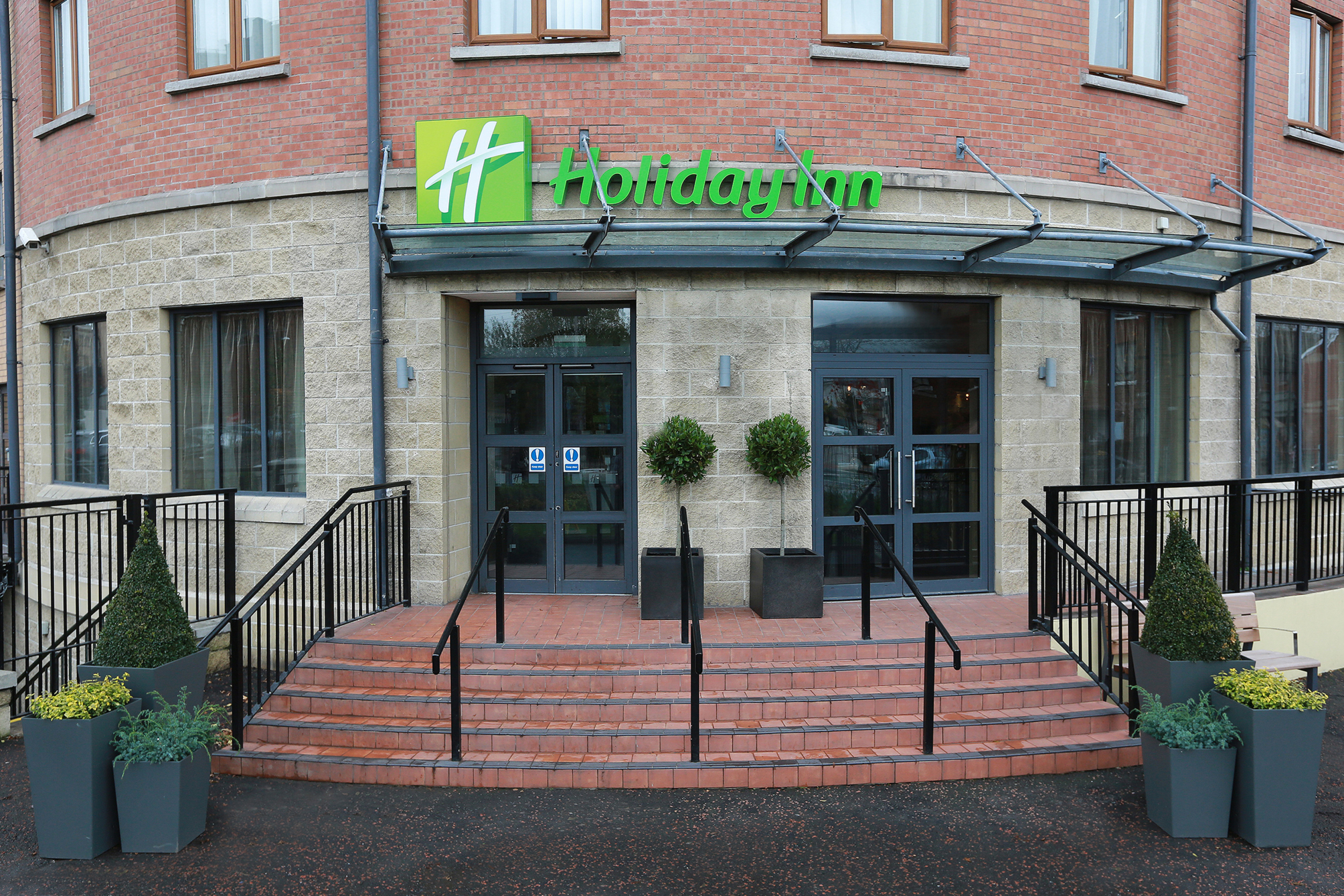 

Roma - Belfast - Holiday Inn Belfast City Centre