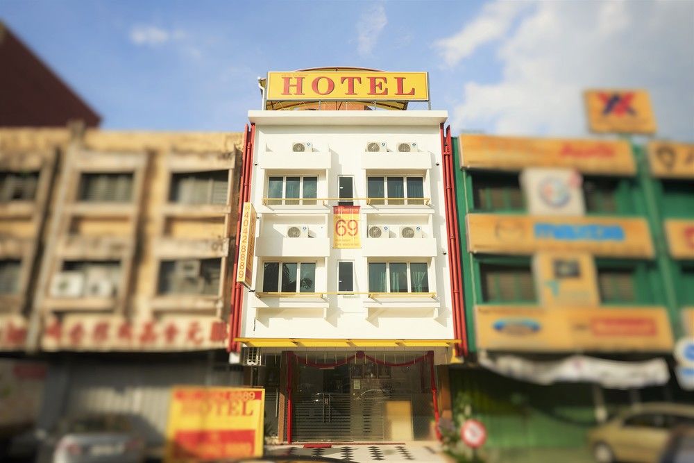 

Ipoh Road Hotel