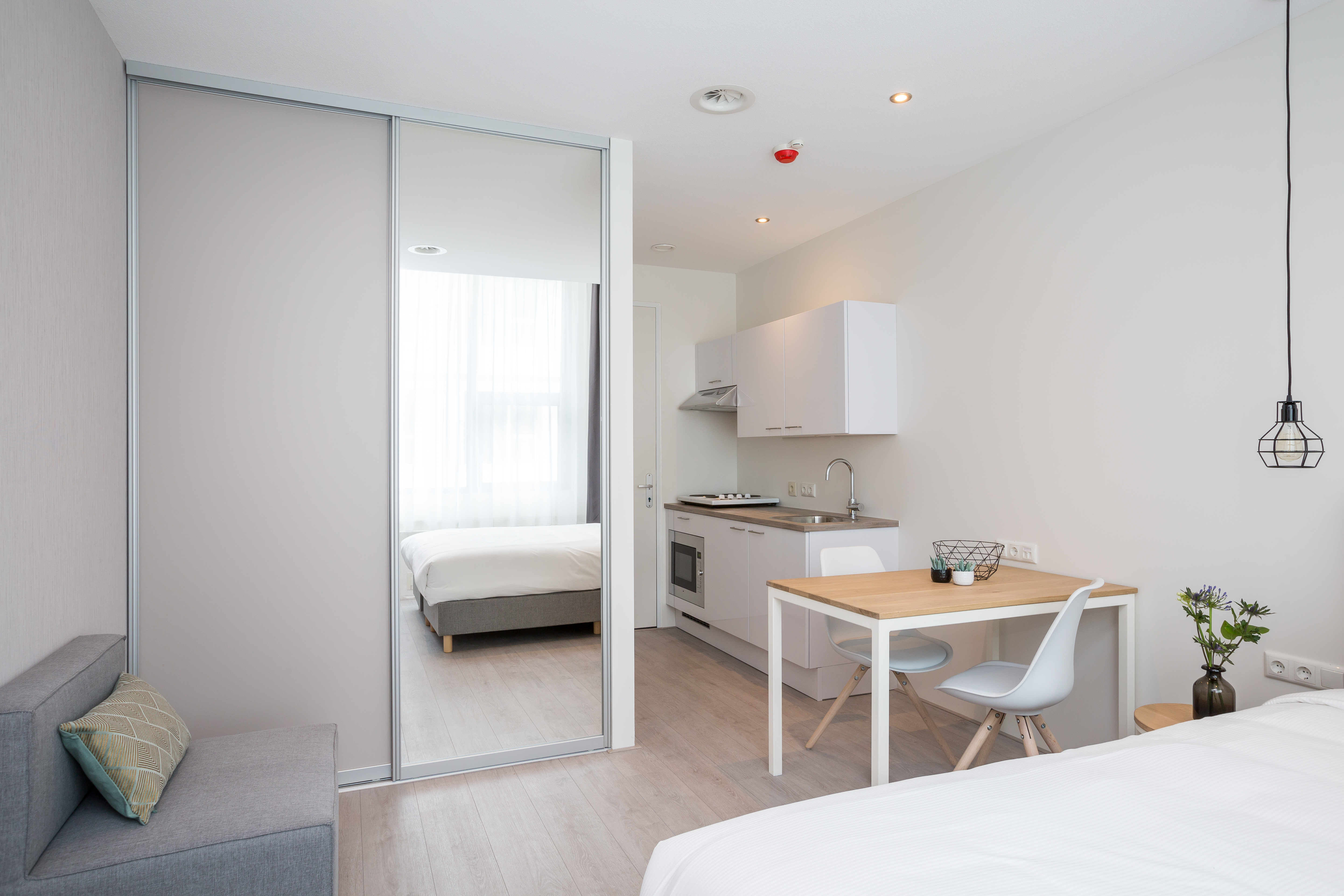 

Roma - Zaandam - Hotel2Stay