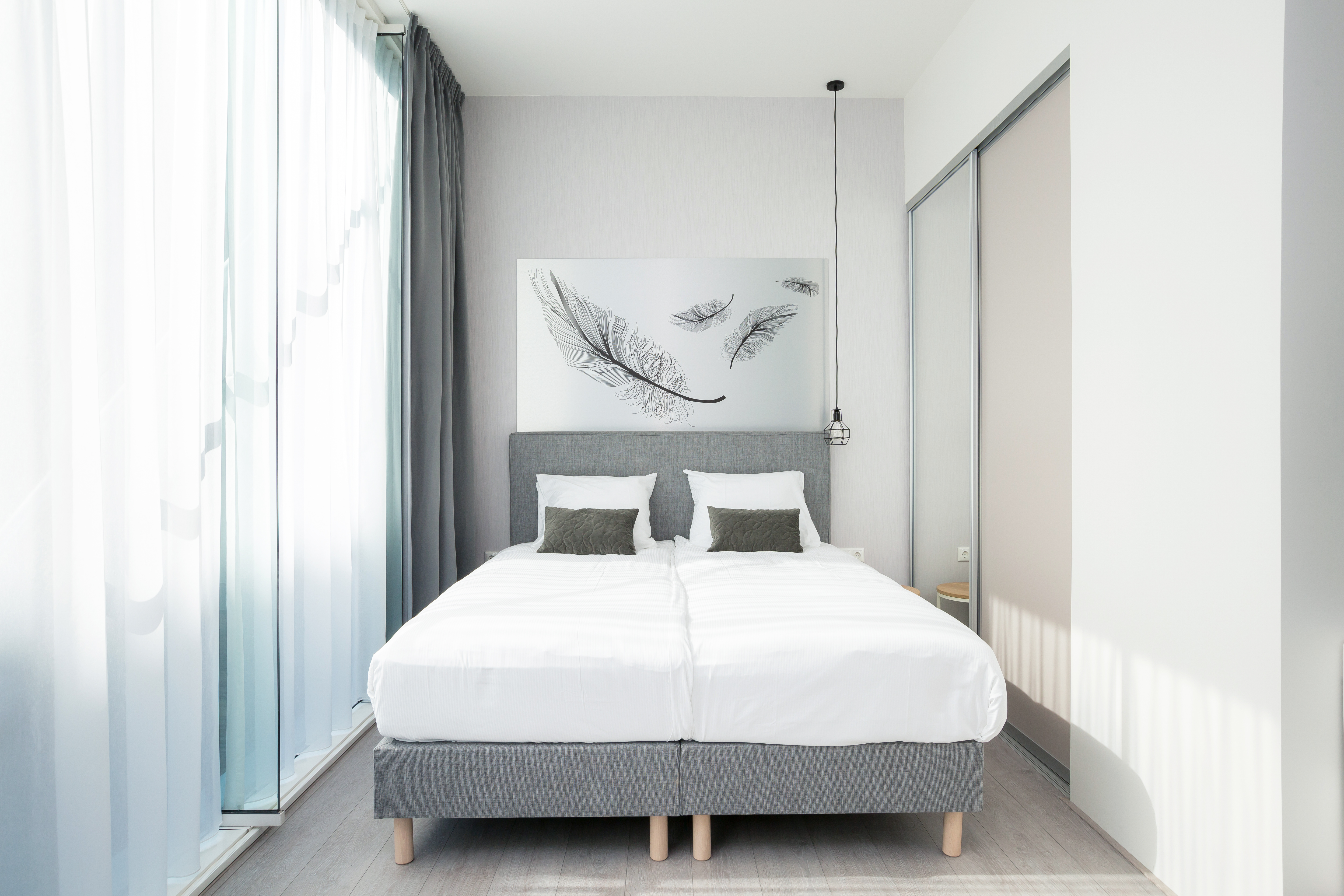 

Bari - Zaandam - Hotel2Stay