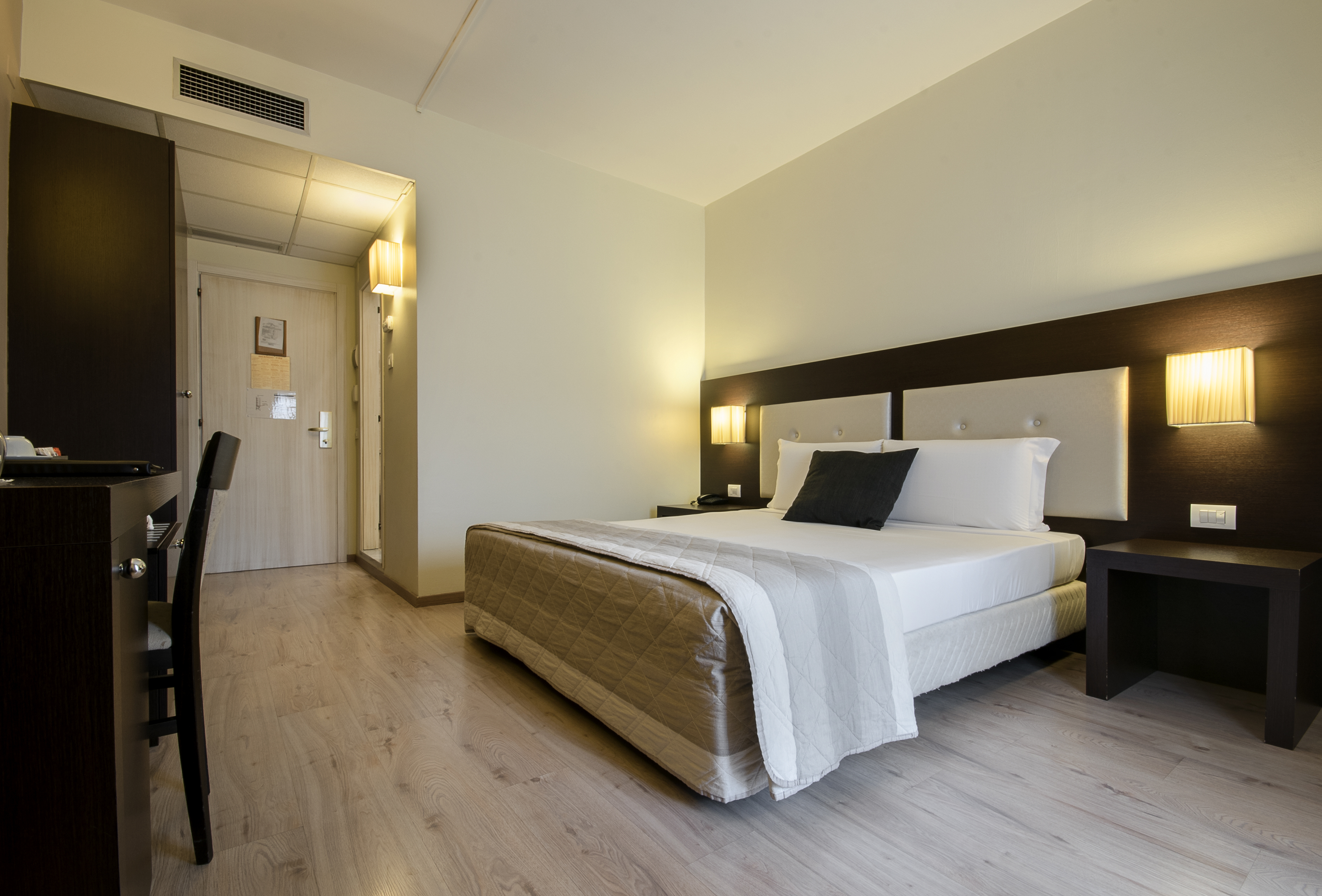 

Bologna - Siena - Hotel Executive