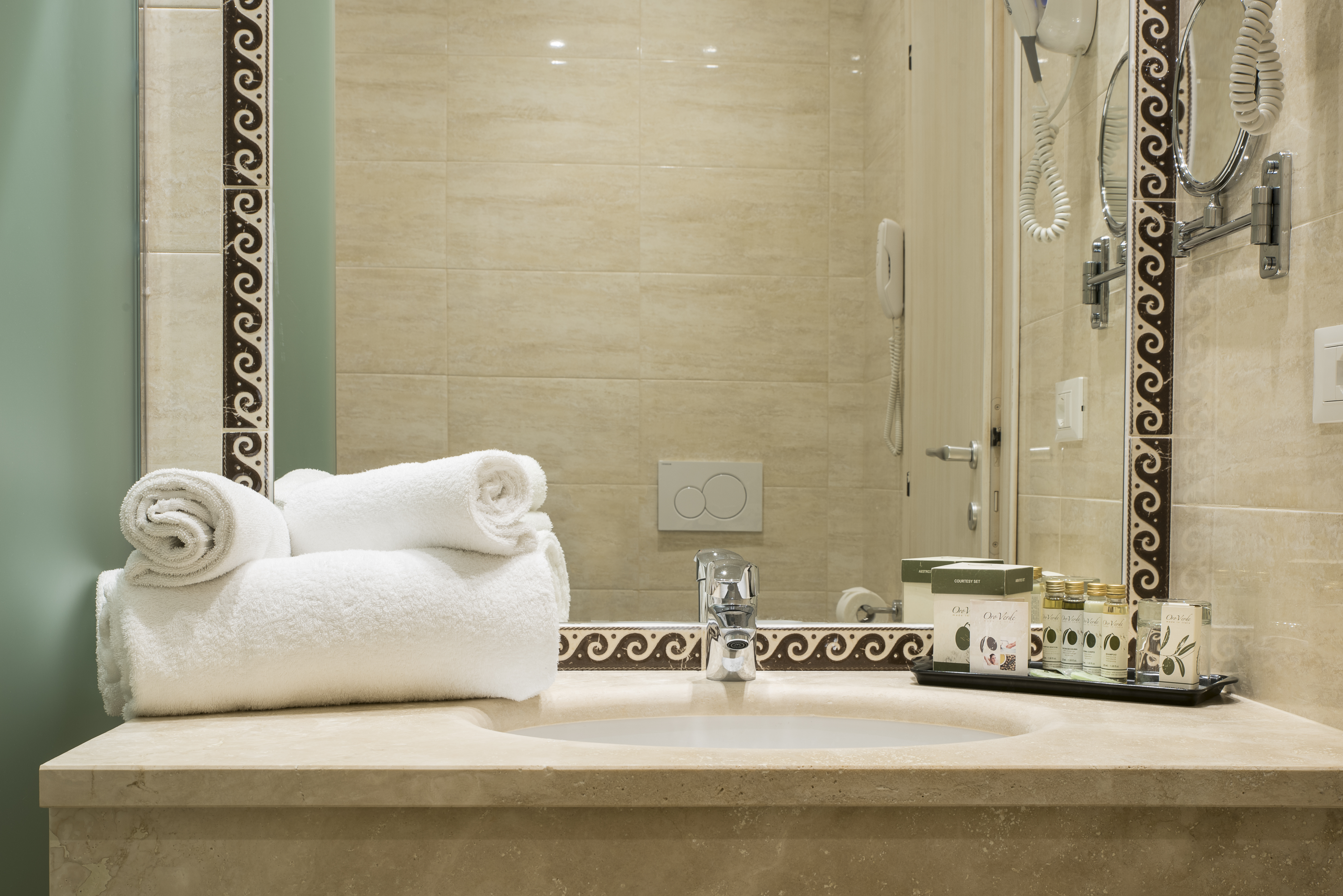 

Brindisi - Siena - Hotel Executive