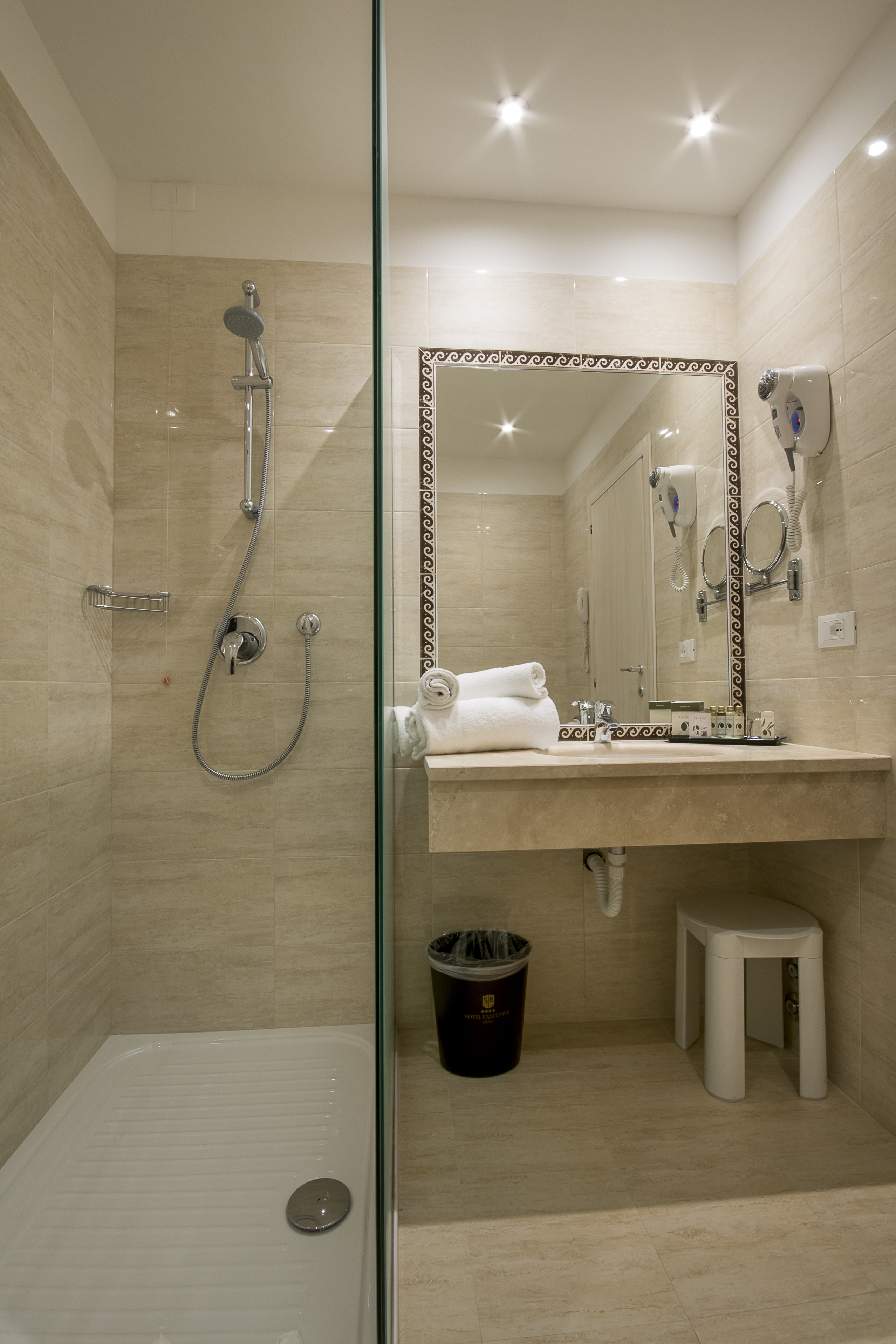 

Milano - Siena - Hotel Executive