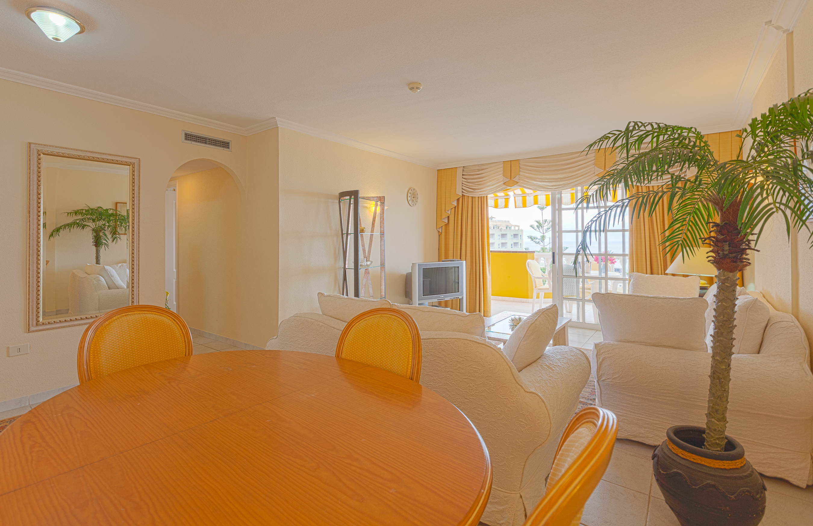 

Milano - Guía de Isora - El Marques Palace by Intercorp Group