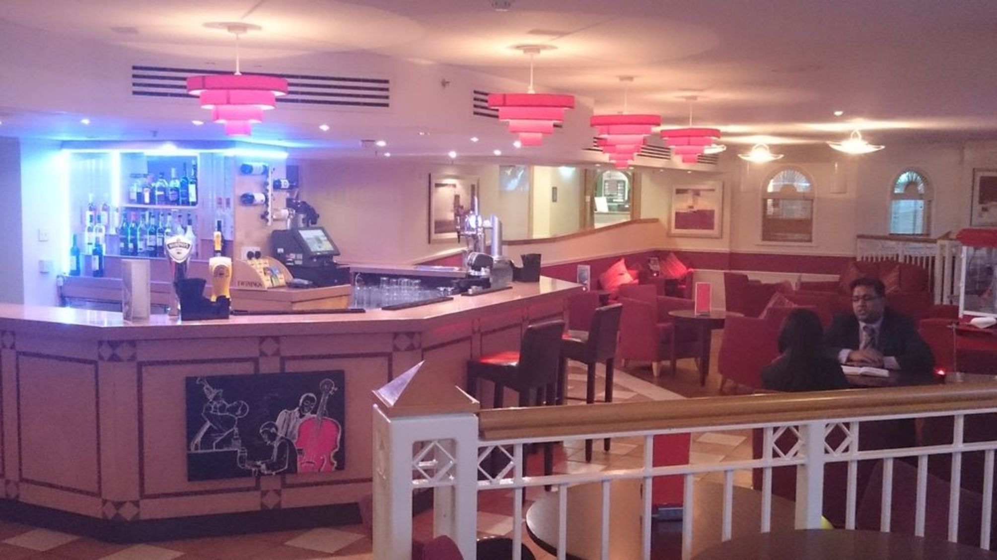 

Venezia - Windsor - Holiday Inn SLOUGH - WINDSOR