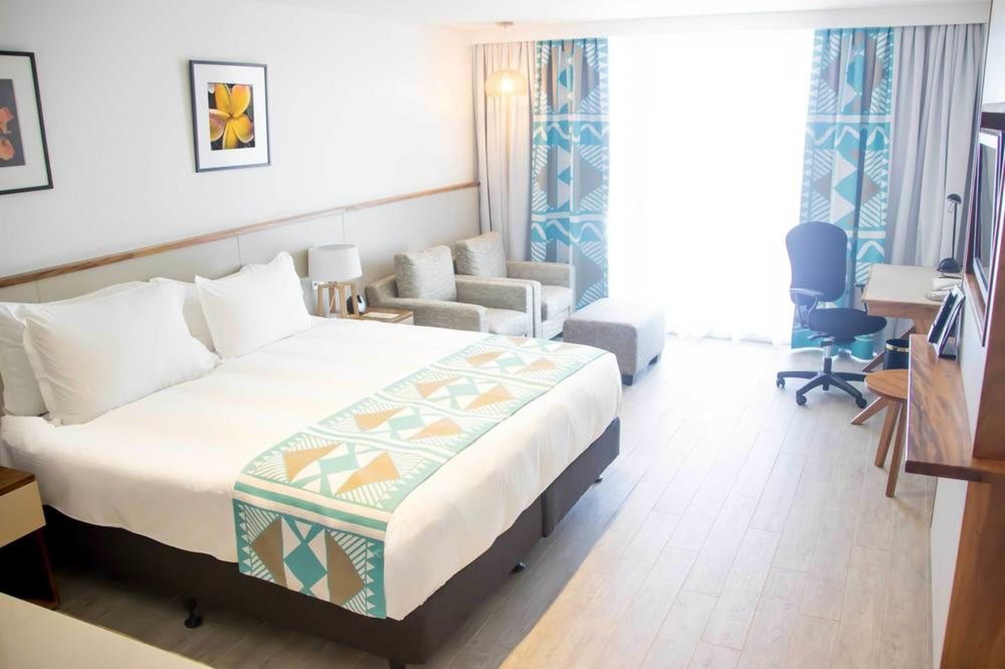 

Napoli - Lami - Holiday Inn Suva