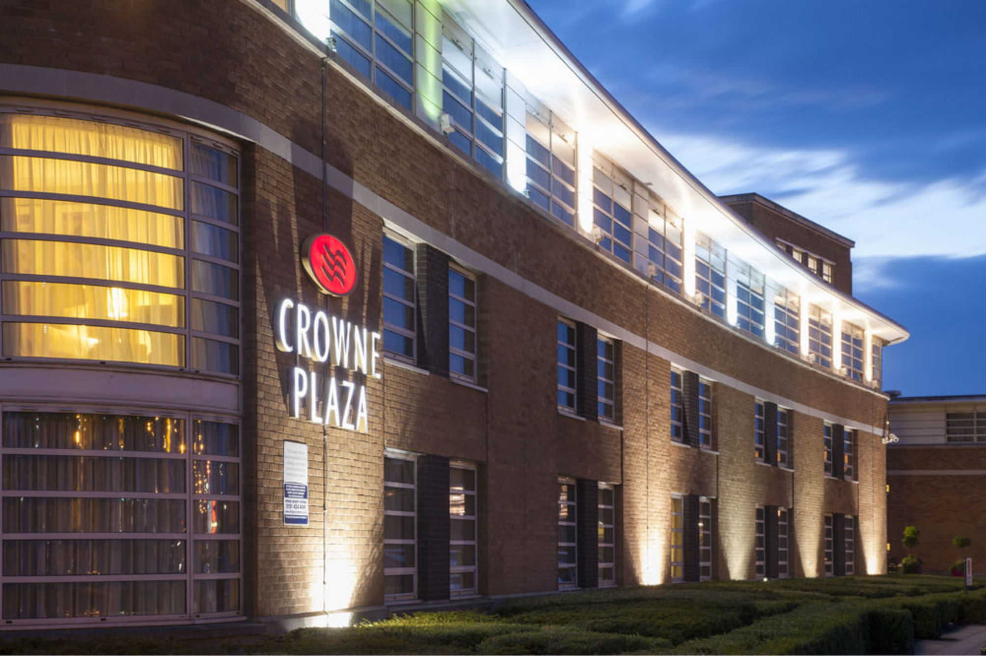 

Roma - Liverpool - Crowne Plaza LIVERPOOL JOHN LENNON AIRPORT