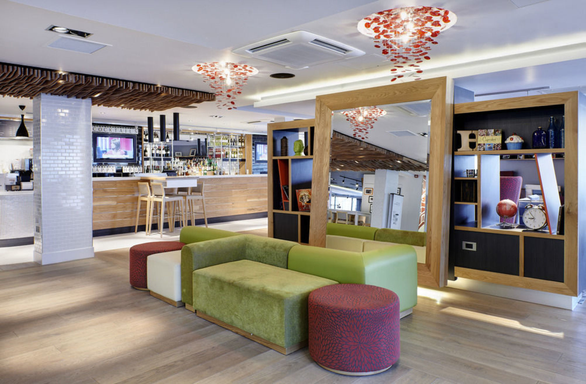 

Venezia - Hounslow - Holiday Inn London - Brentford Lock