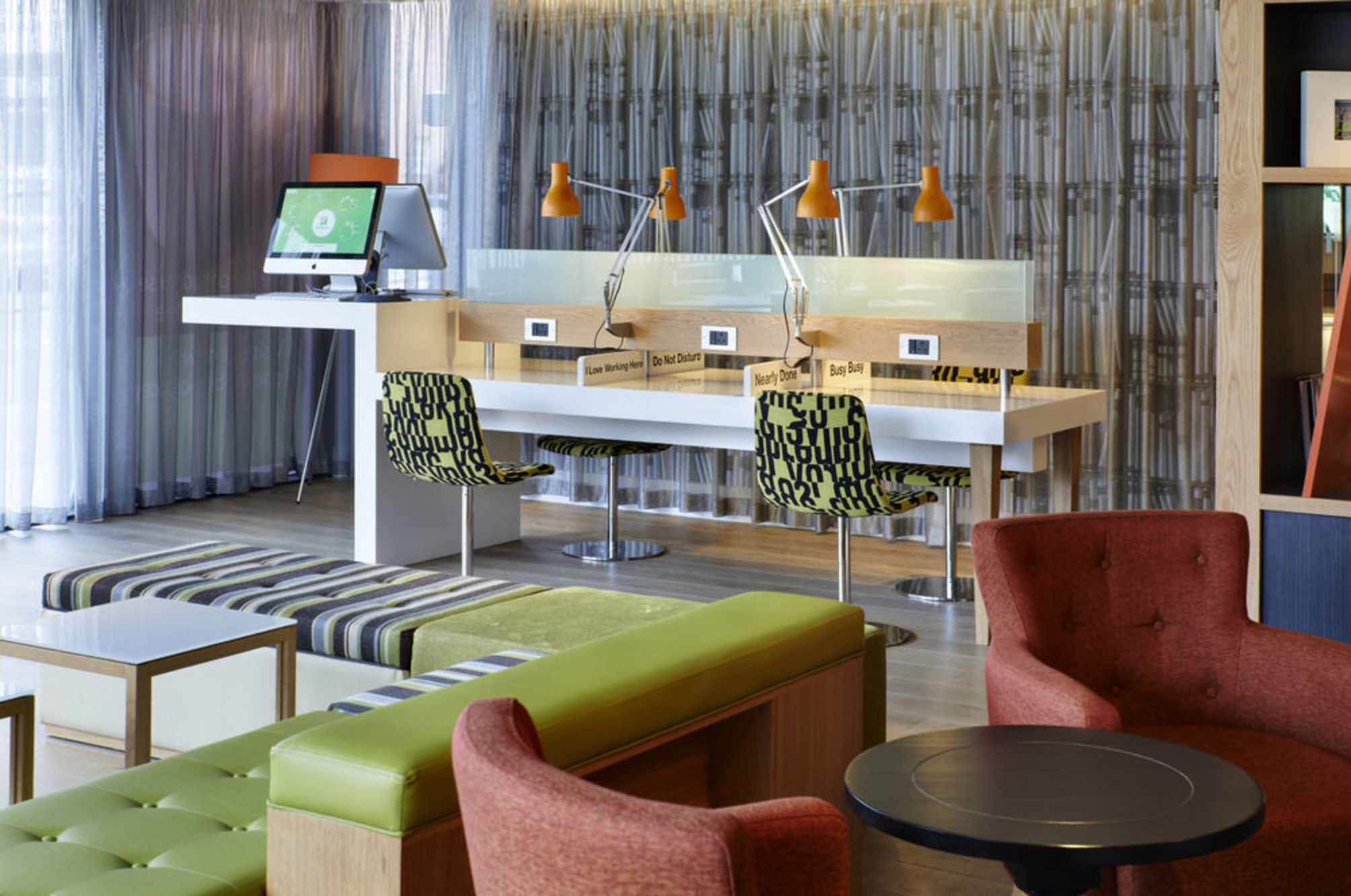 

Roma - Kingston Upon Thames - Holiday Inn London - Brentford Lock