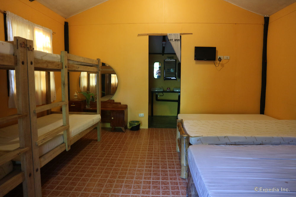 

Subli Guest Cabins