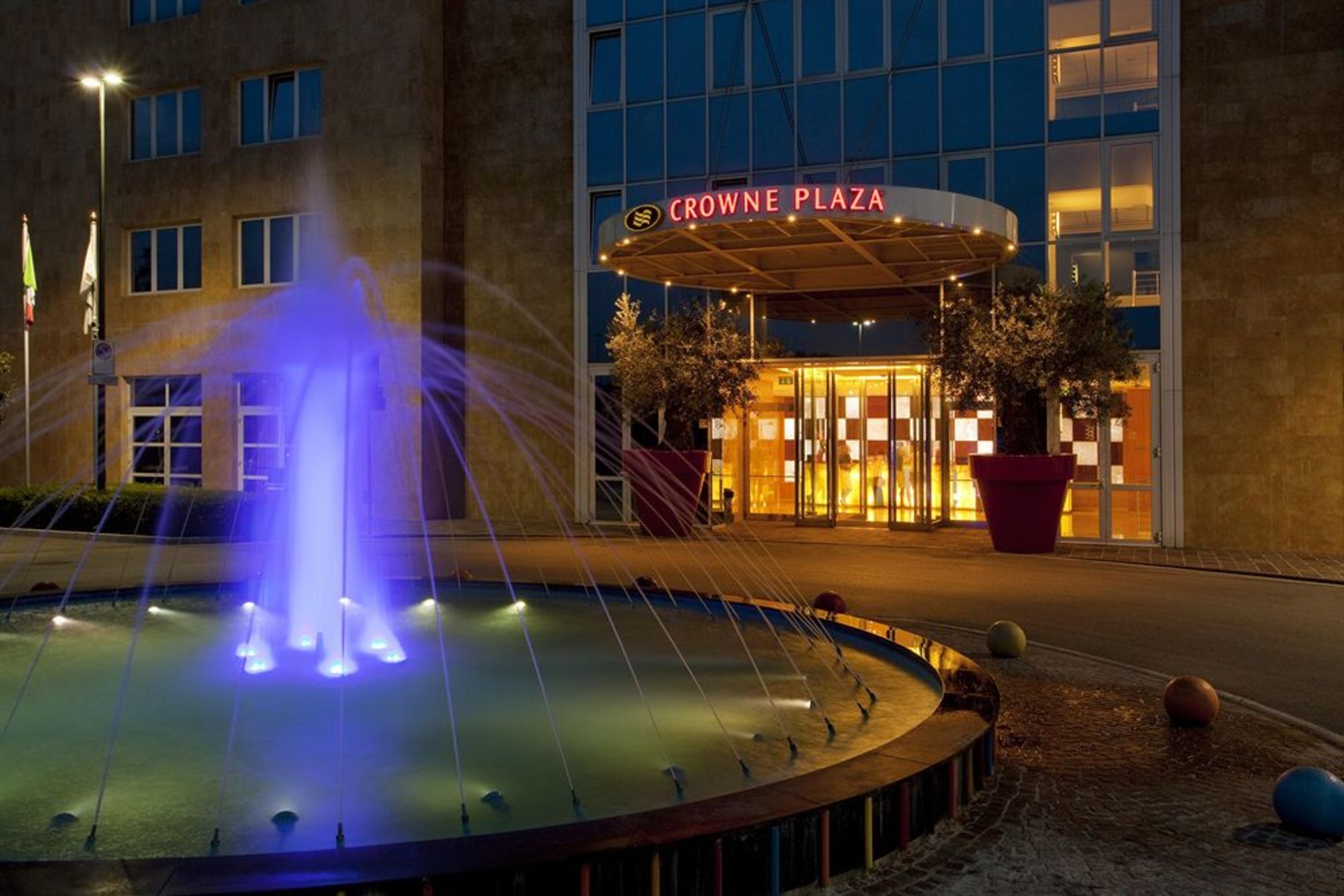 

Napoli - Padova - Crowne Plaza PADOVA