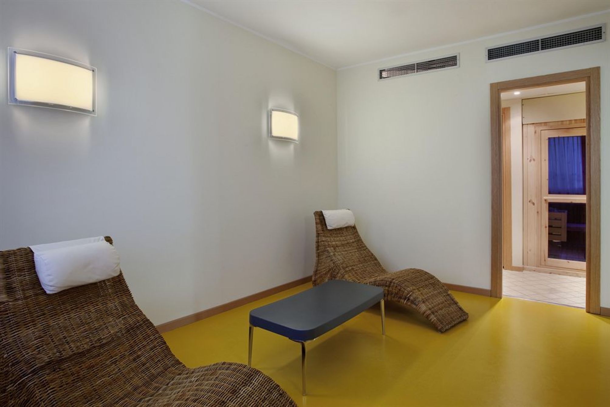 

Bari - Padova - Crowne Plaza Padova