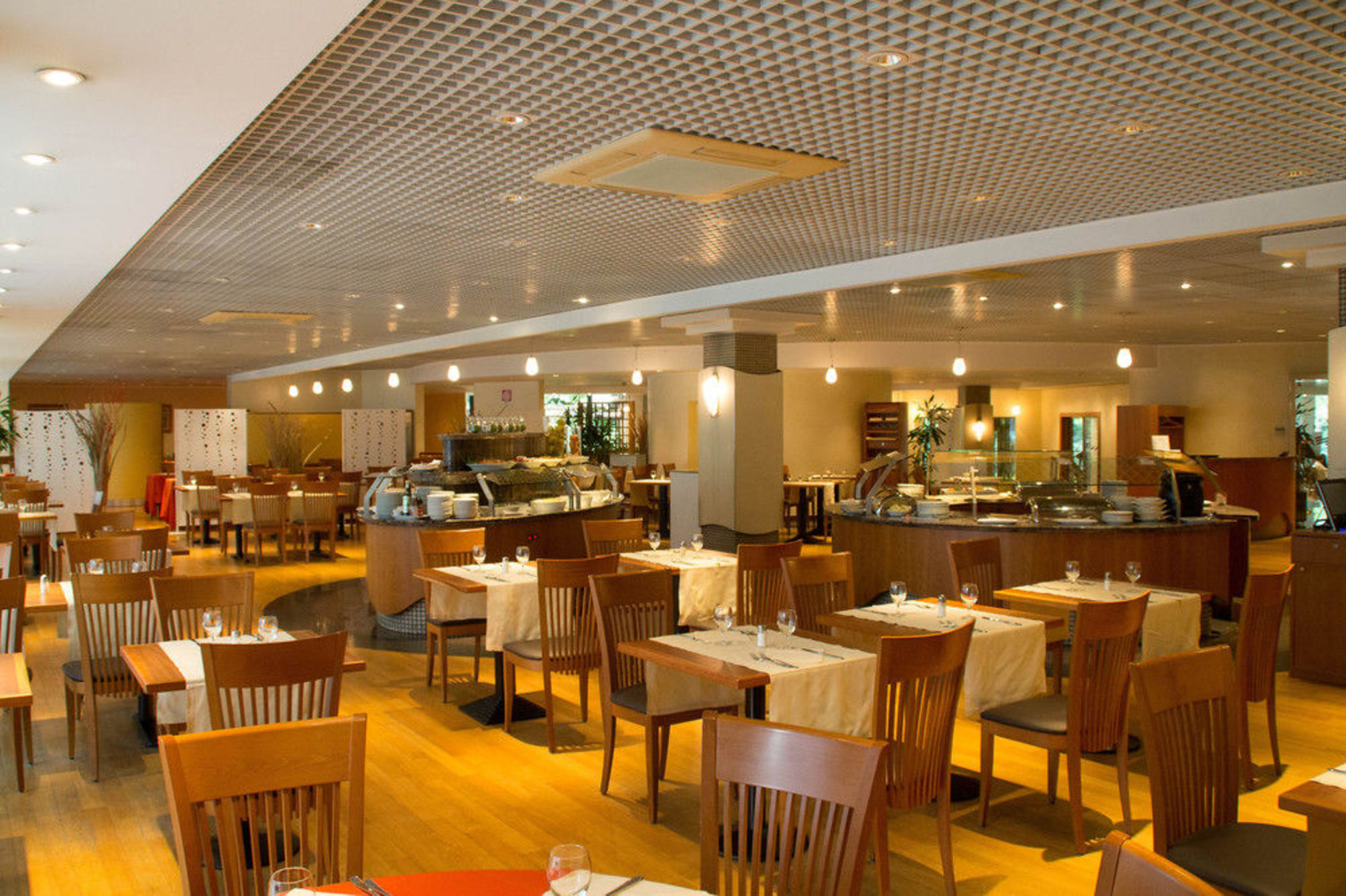 

Roma - Pieve Emanuele - Crowne Plaza MILAN - LINATE