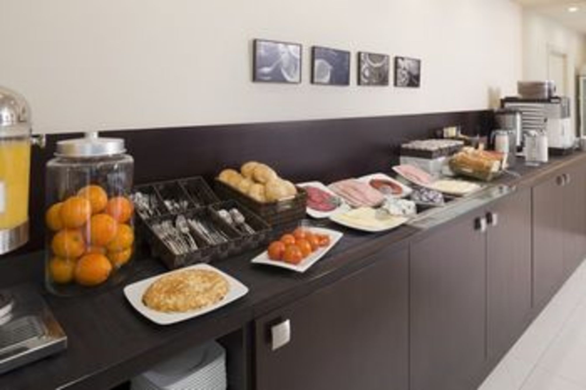 

Roma - Pamplona - Holiday Inn Express Pamplona