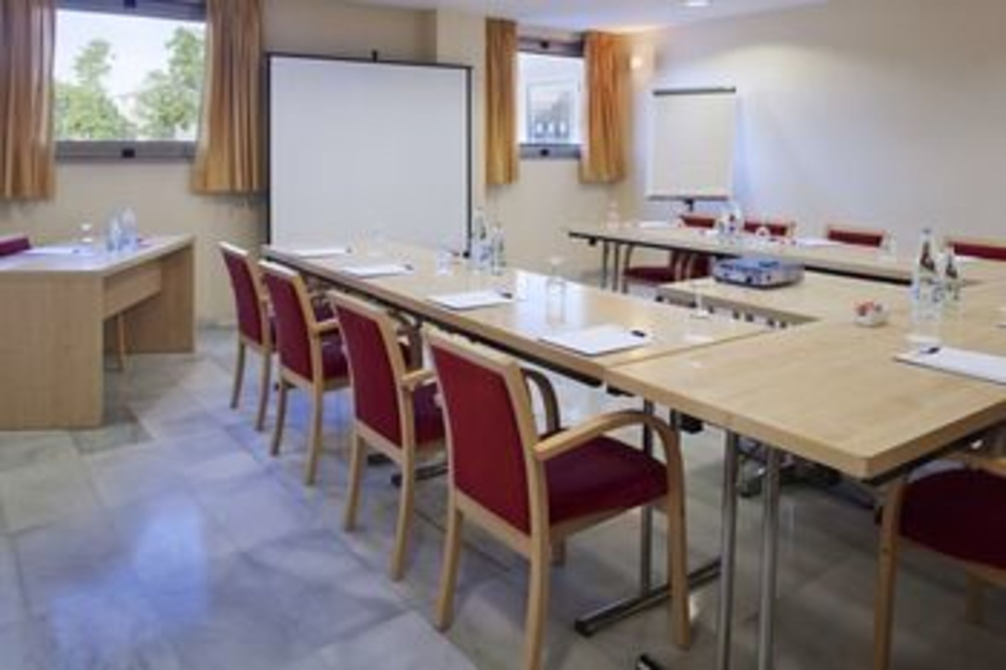 

Bari - Aldaia - Holiday Inn Express Valencia - Bonaire