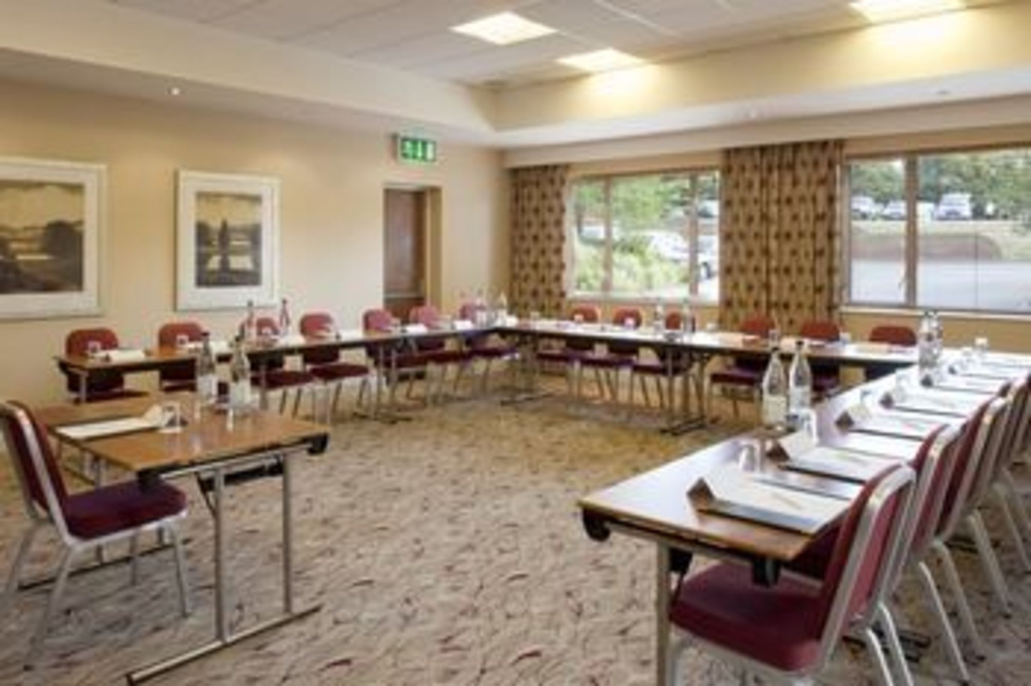 

Roma - Pluckley - Holiday Inn Ashford - North A20