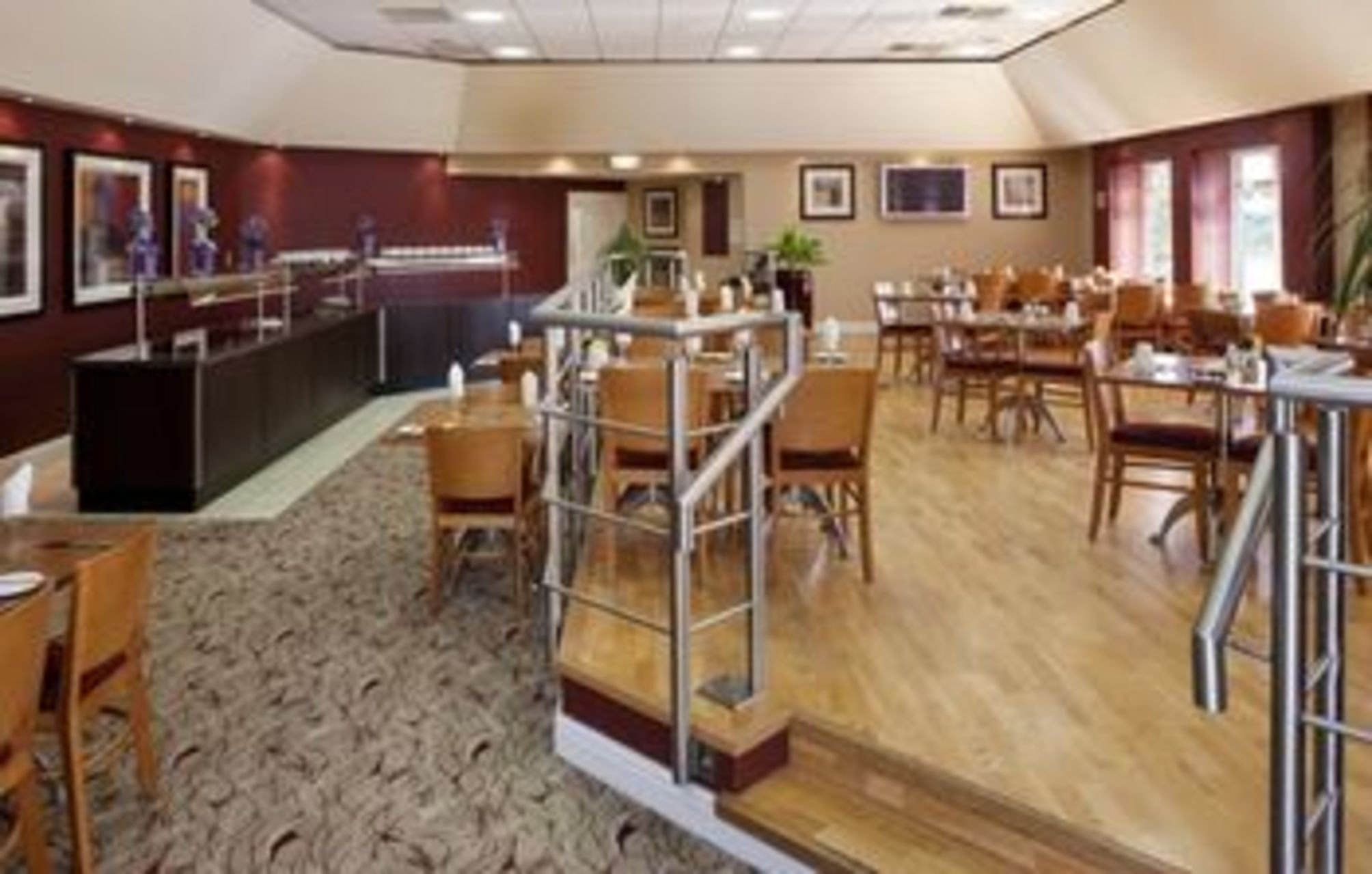 

Venezia - Ashford, Kent - Holiday Inn Ashford - North A20