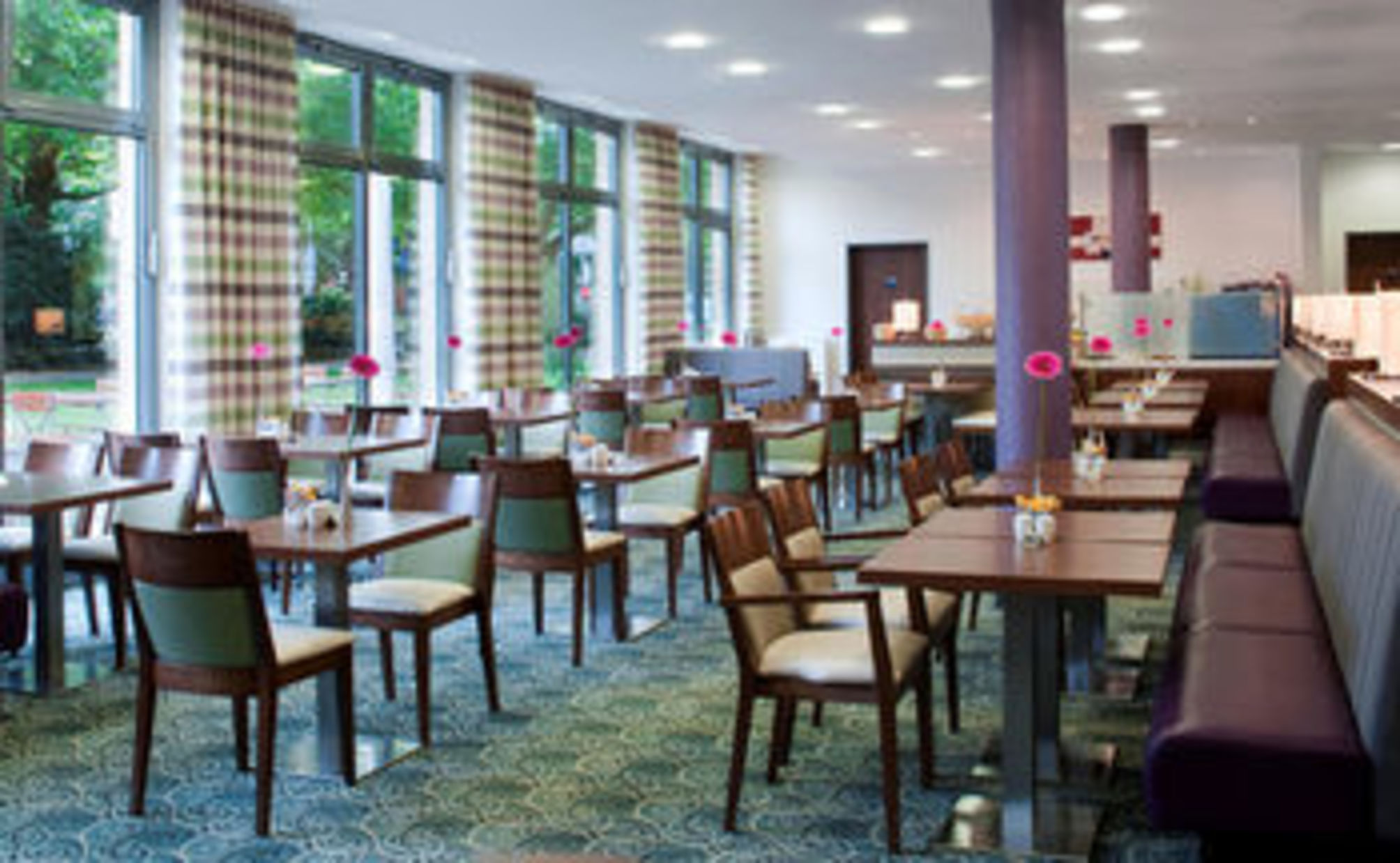 

Milano - Baden-Baden - Holiday Inn Express Baden - Baden