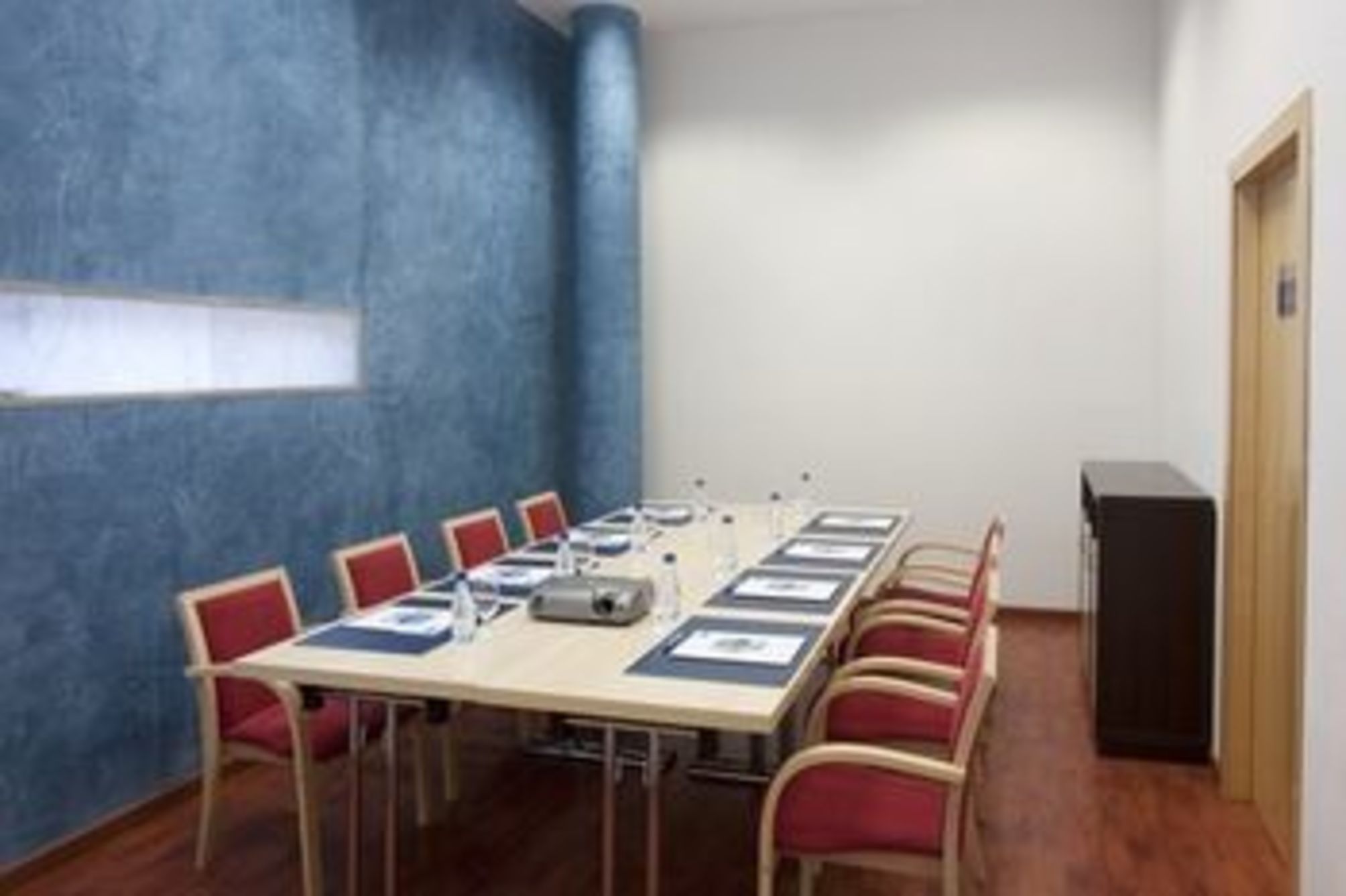 

Pisa - Sant Cugat del Vallès - Holiday Inn Express Barcelona - Molins de Rei