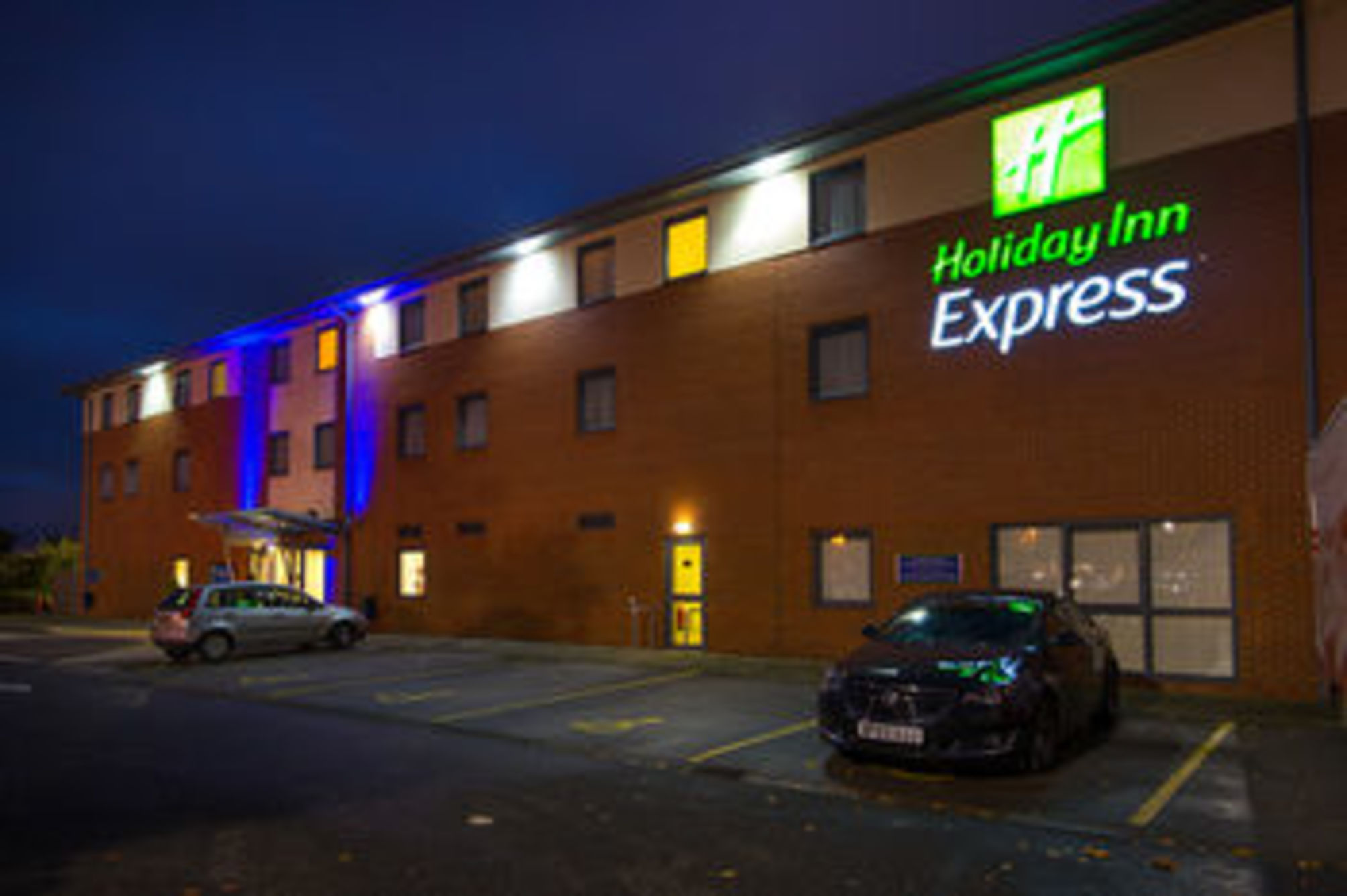 

Milano - Bedford - Holiday Inn Express BEDFORD