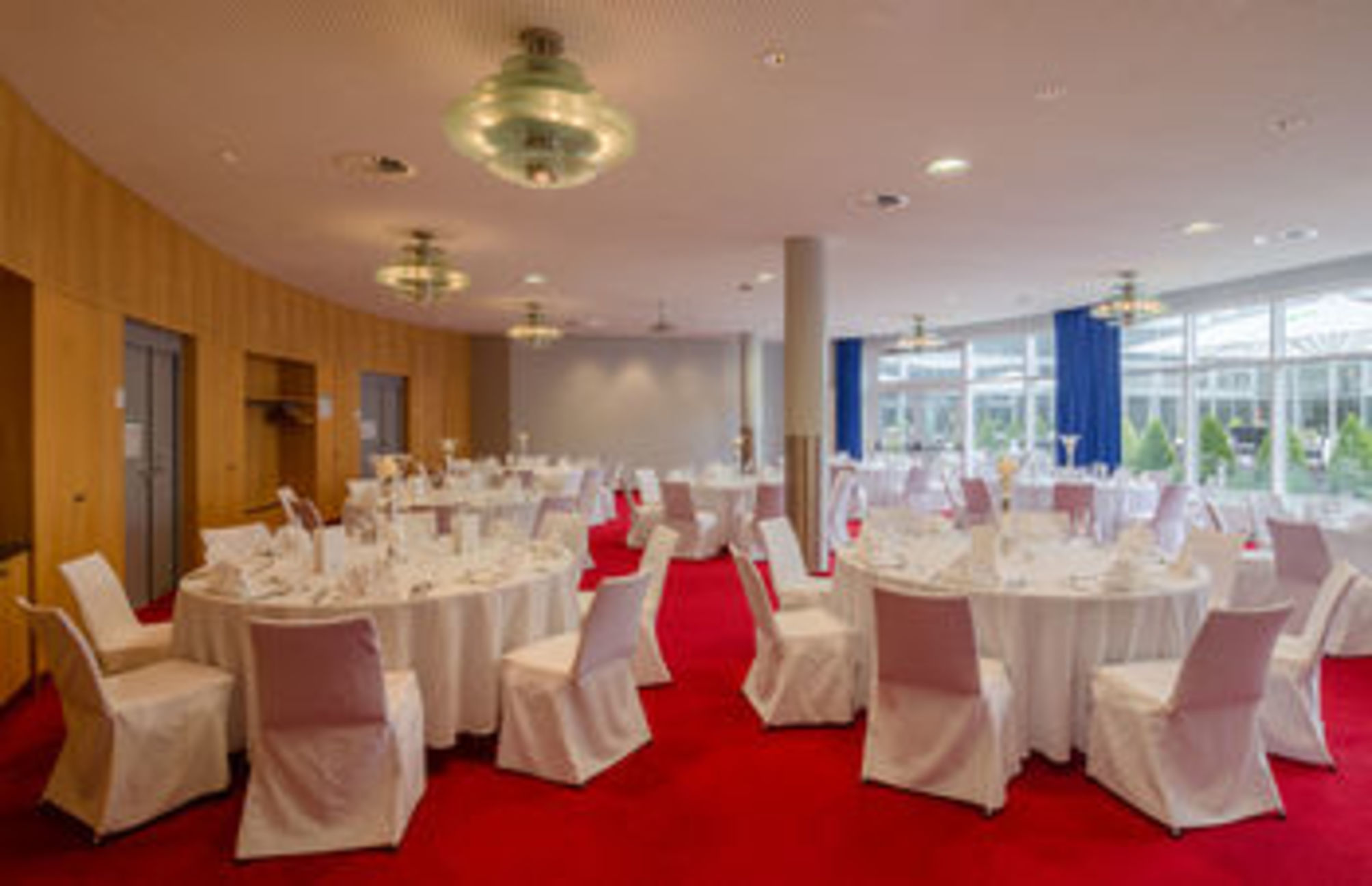 

Milano - Blankenfelde - Holiday Inn Berlin Airport - Conf Centre