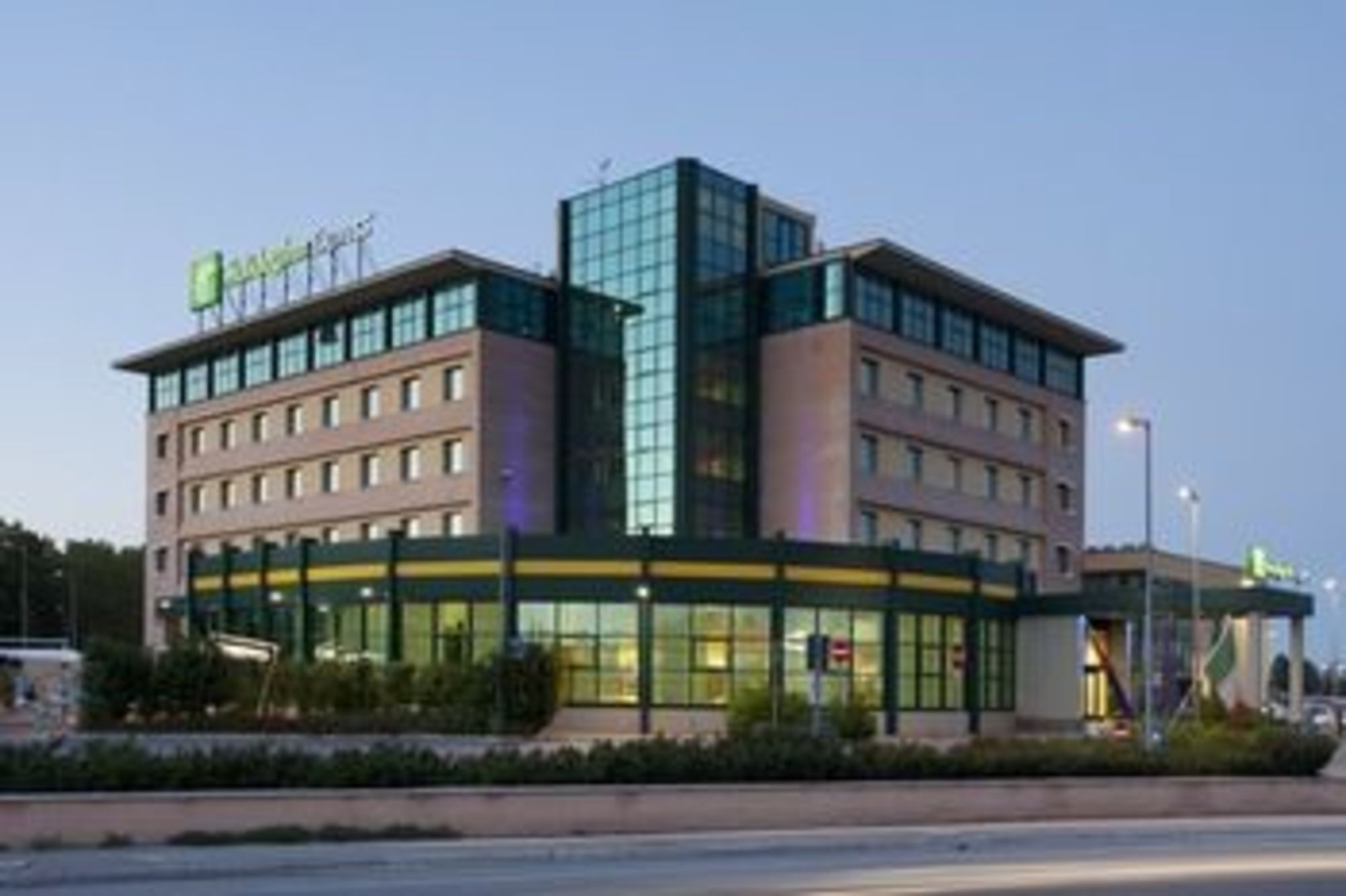 

Lamezia Terme - Bologna - Holiday Inn Bologna - Fiera