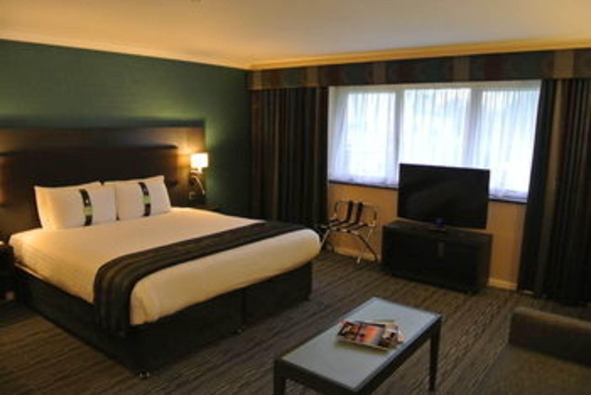 

Venezia - Crawley - Holiday Inn London Gatwick - Worth