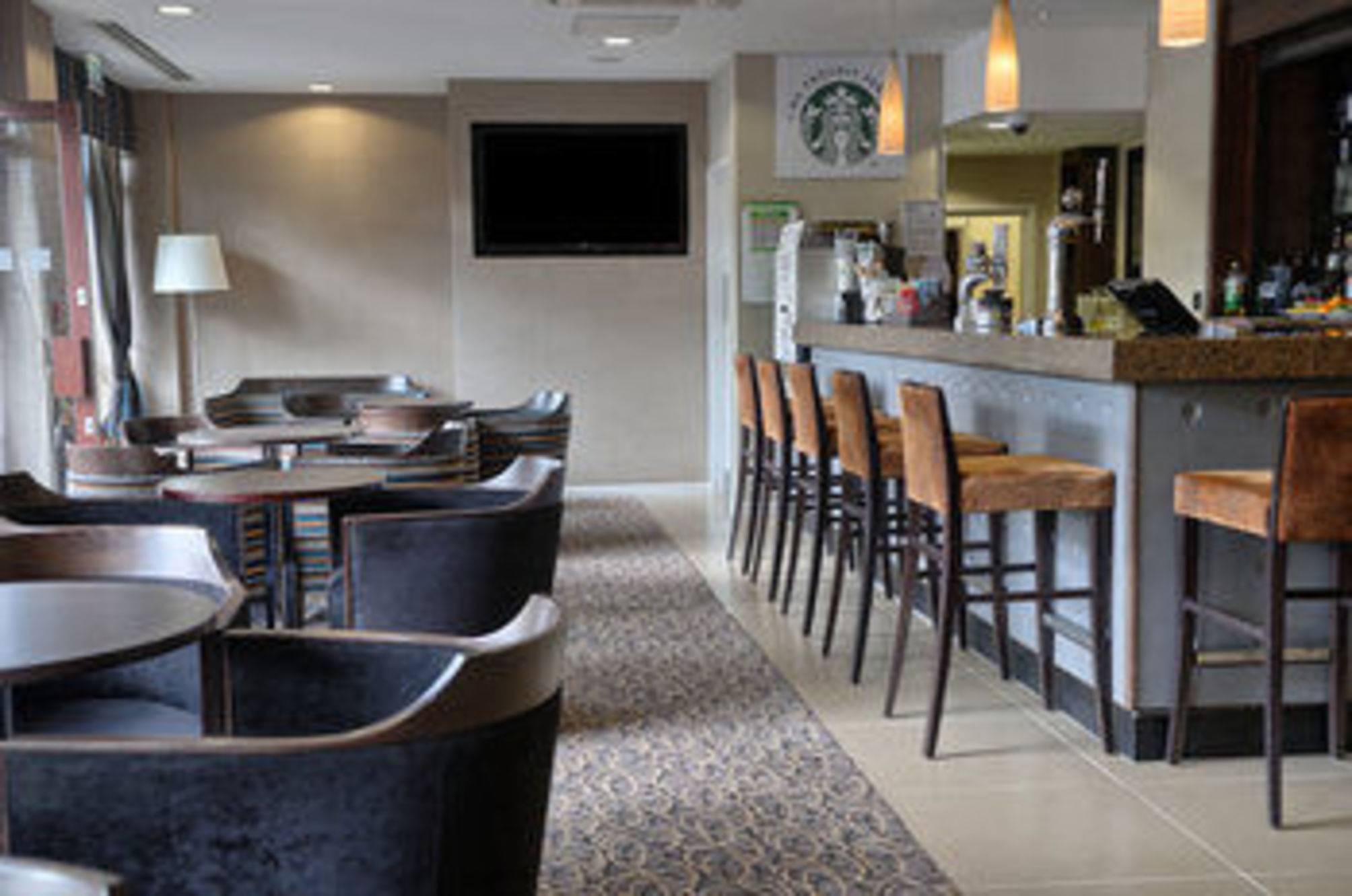 

Catania - Crawley - Holiday Inn London Gatwick - Worth