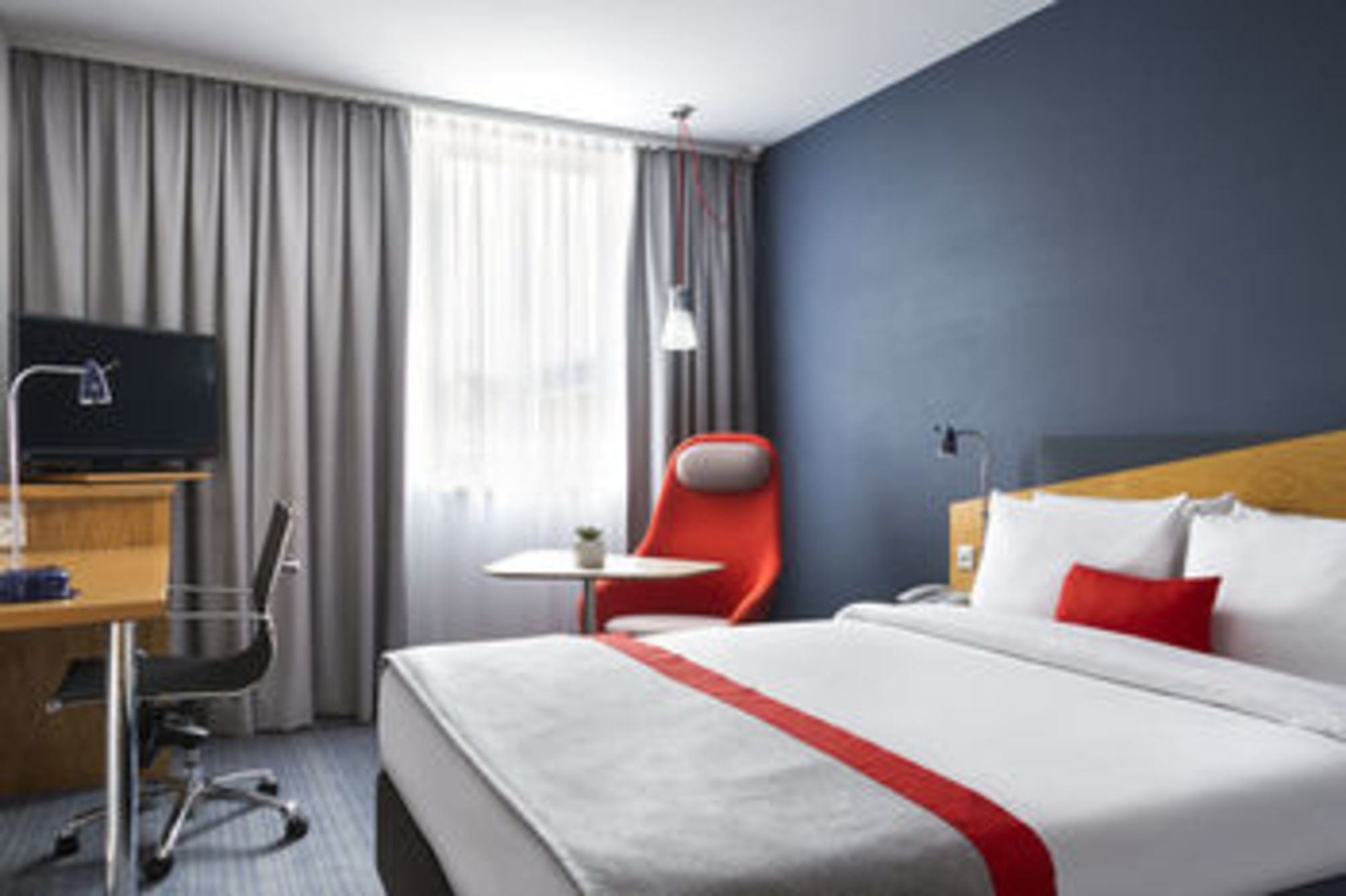 

Catania - Dortmund - Holiday Inn Express DORTMUND
