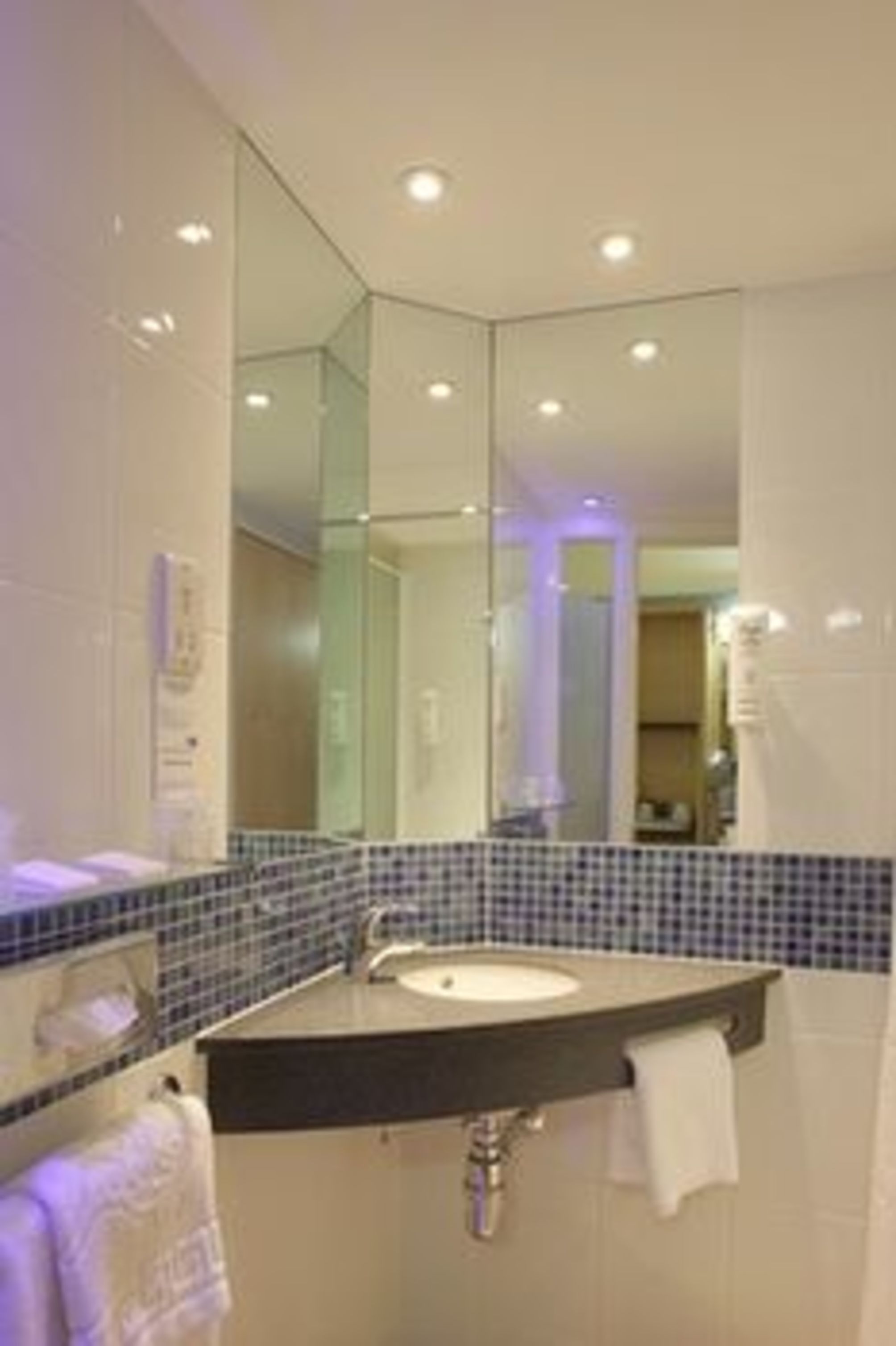 

Roma - Dundee - Holiday Inn Express DUNDEE