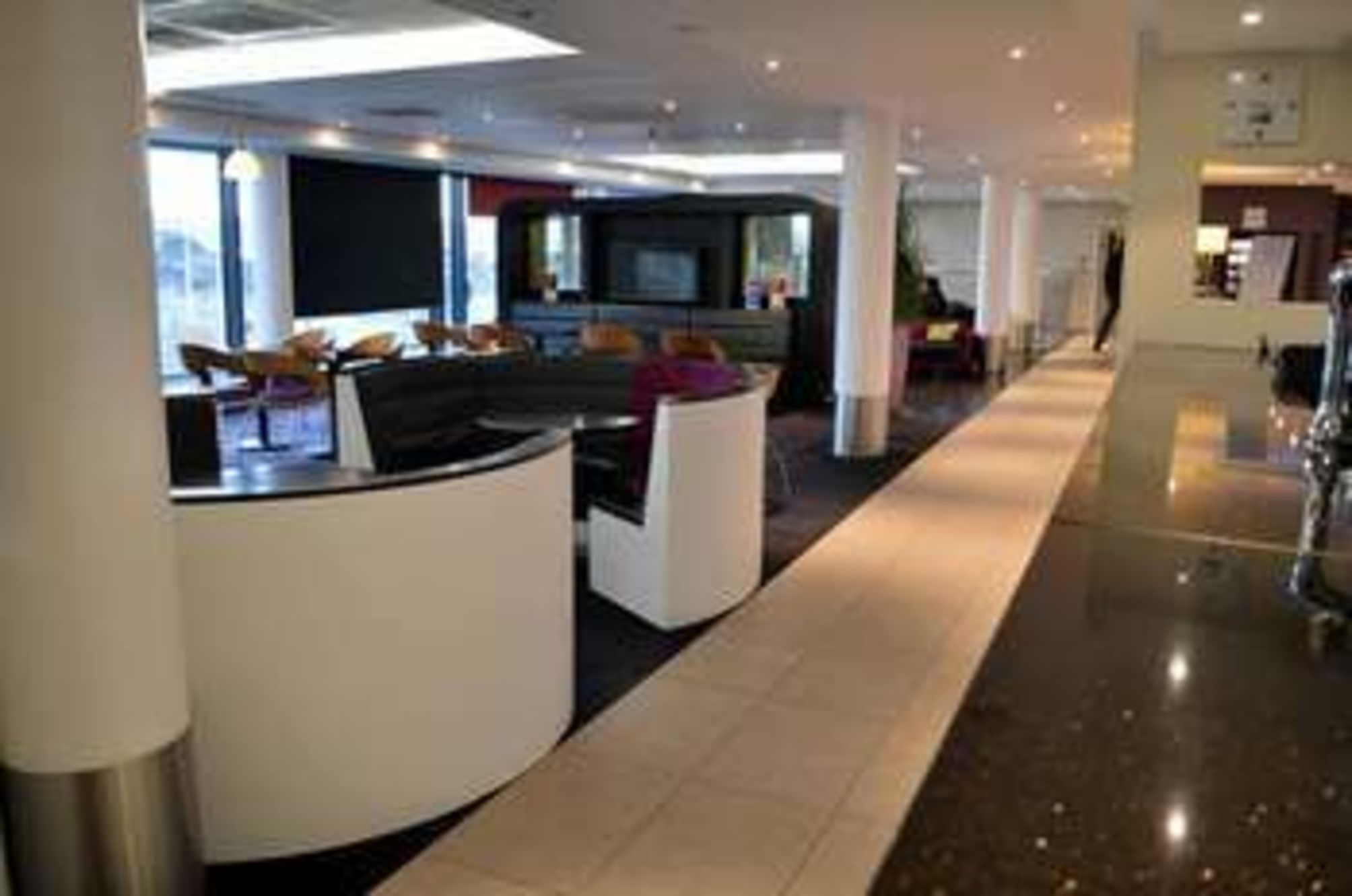 

Catania - Dundee - Holiday Inn Express DUNDEE