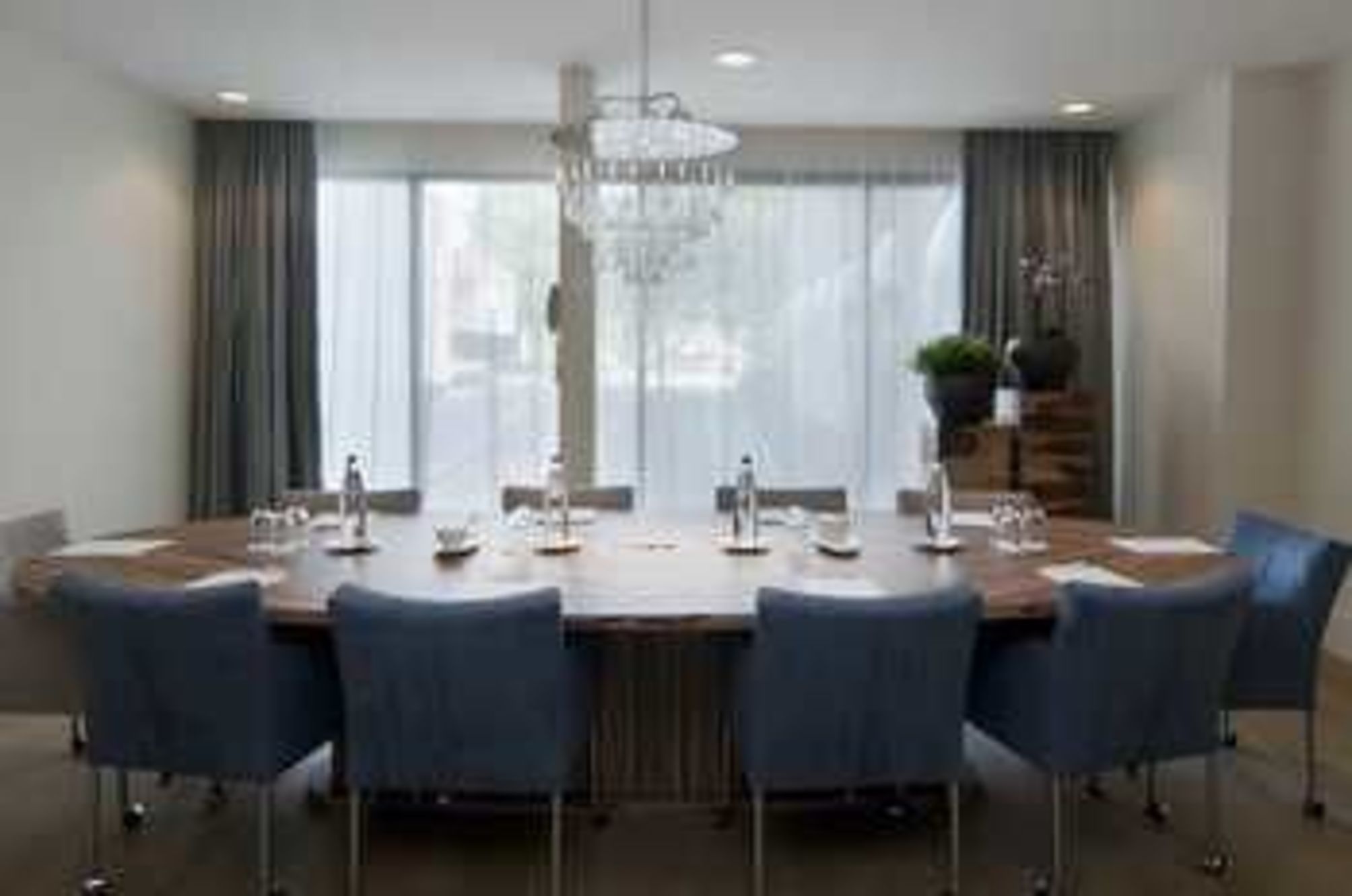 

Napoli - Eindhoven - Holiday Inn Eindhoven