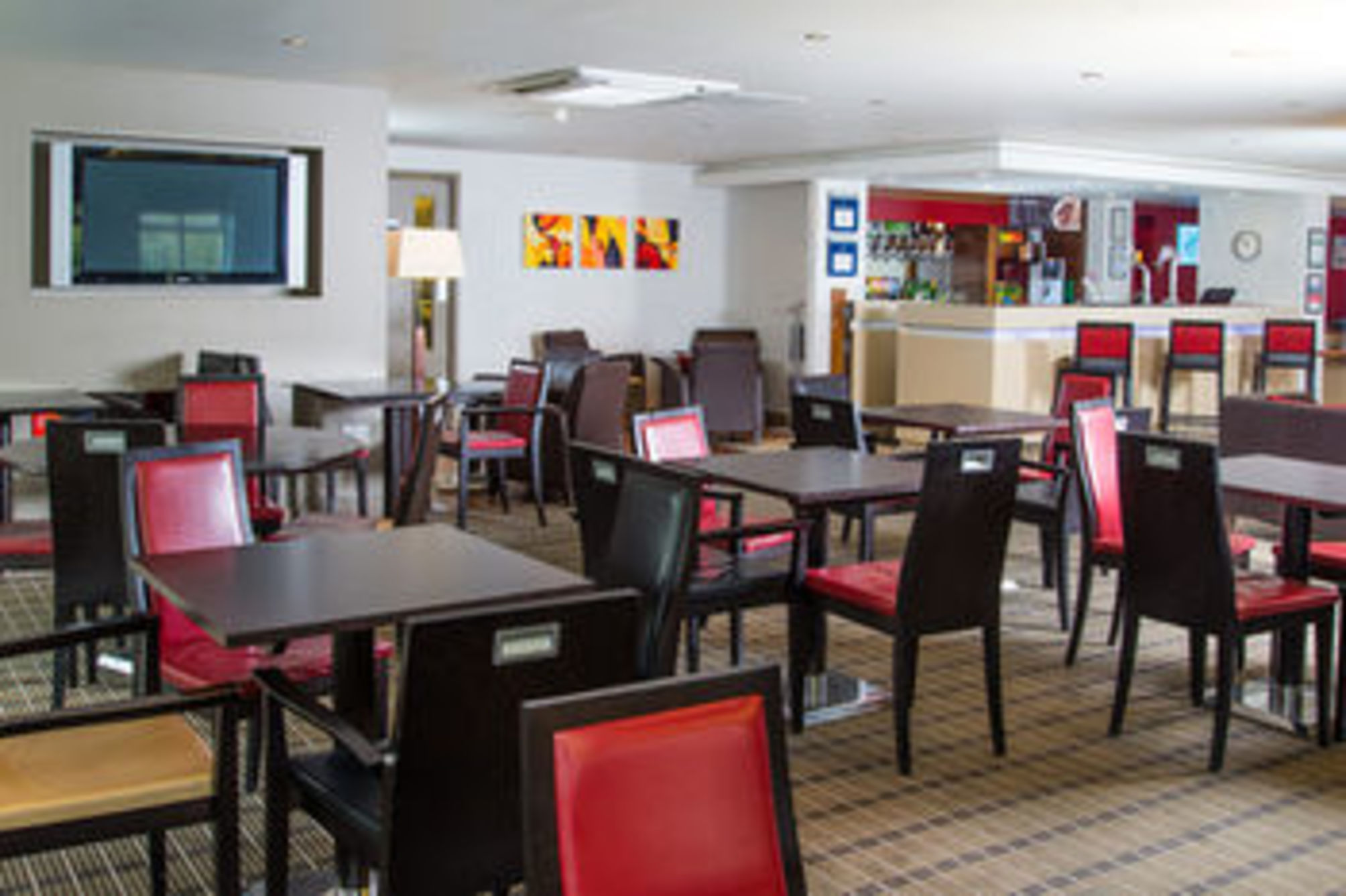 

Bologna - Exeter - Holiday Inn Express EXETER EAST