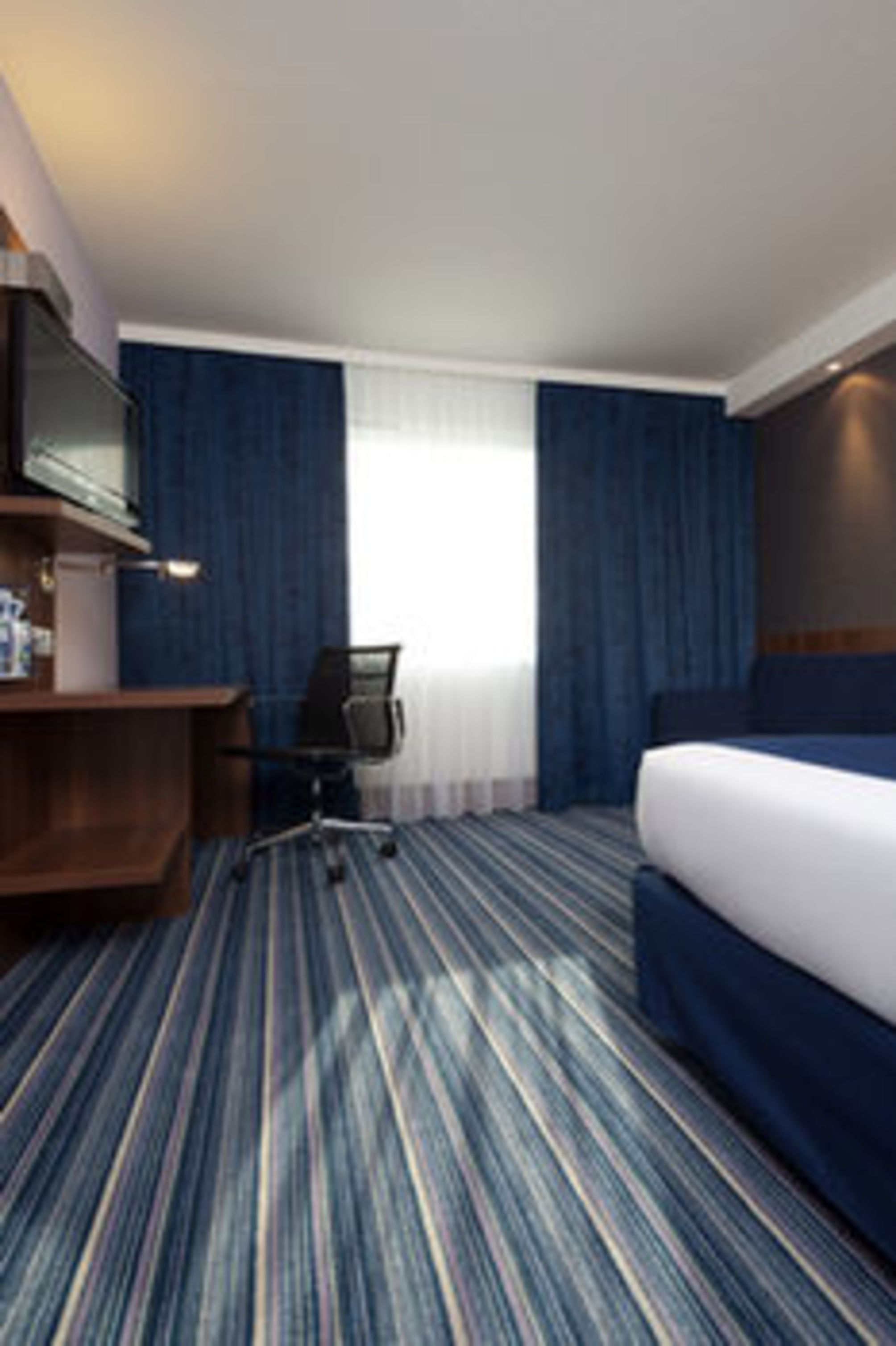 

Catania - Strasburgo - Holiday Inn Express STRASBOURG - SUD