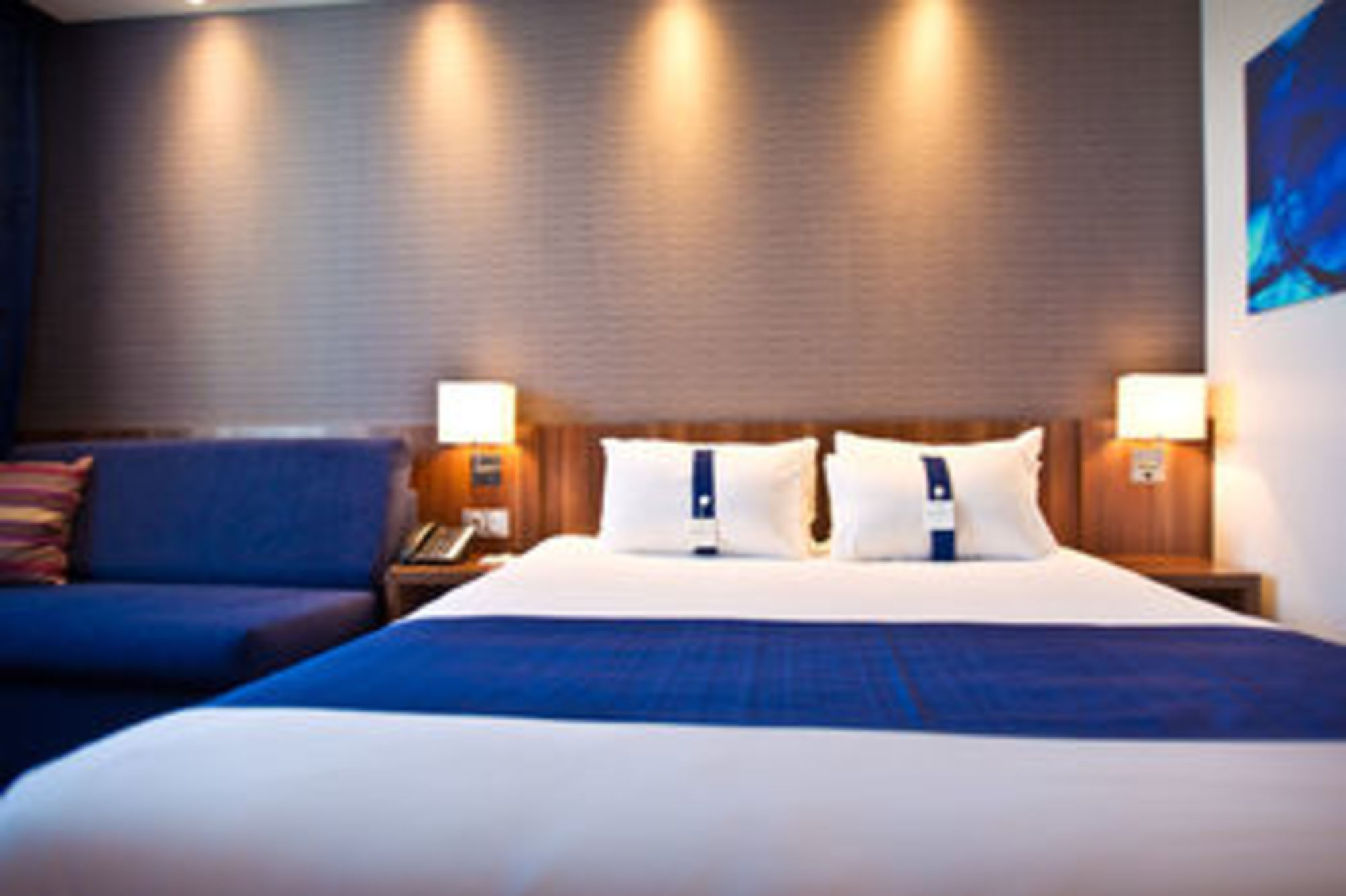 

Milano - Strasburgo - Holiday Inn Express STRASBOURG - SUD