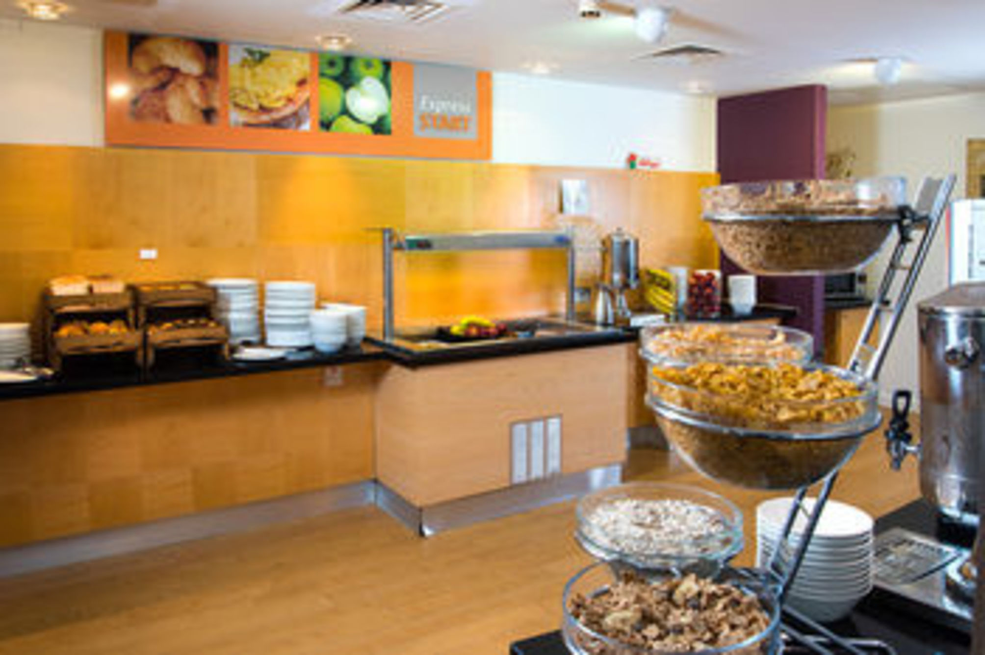

Venezia - Watford - Holiday Inn Express Hemel Hempstead