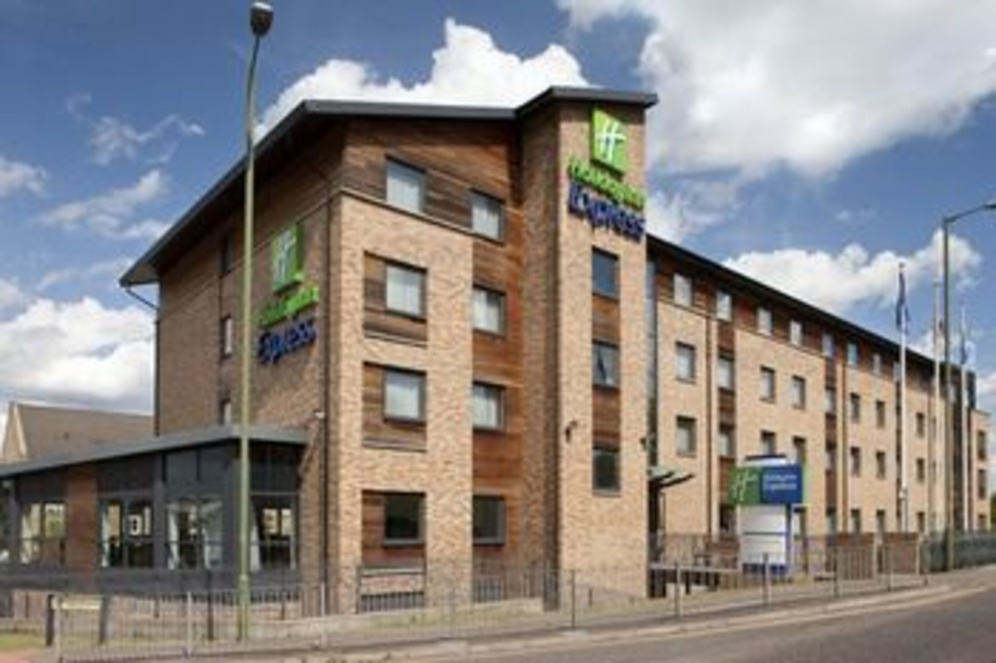 

Milano - Watford - Holiday Inn Express HEMEL HEMPSTEAD