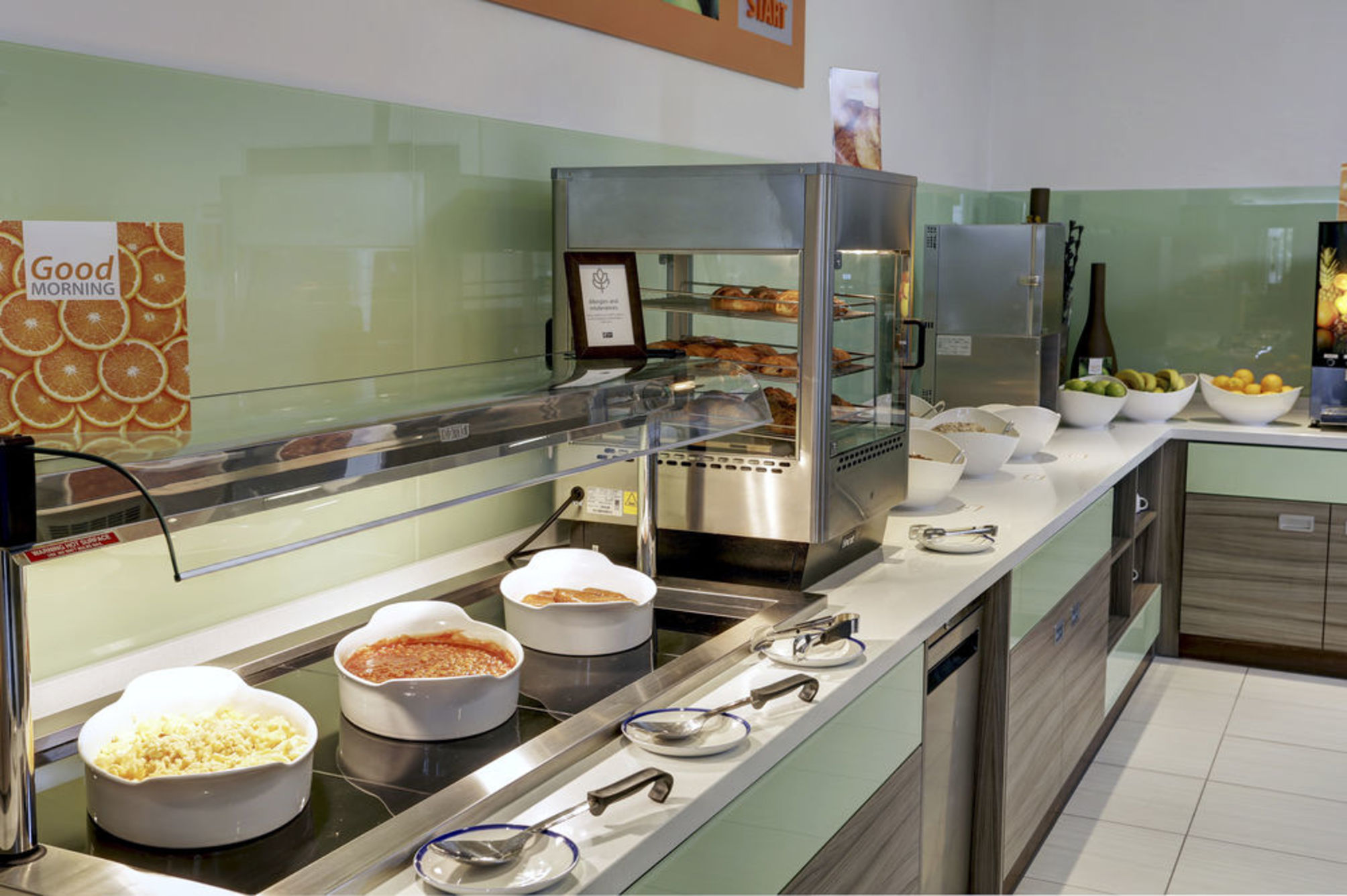 

Catania - Eltham - Holiday Inn Express London - ExCeL