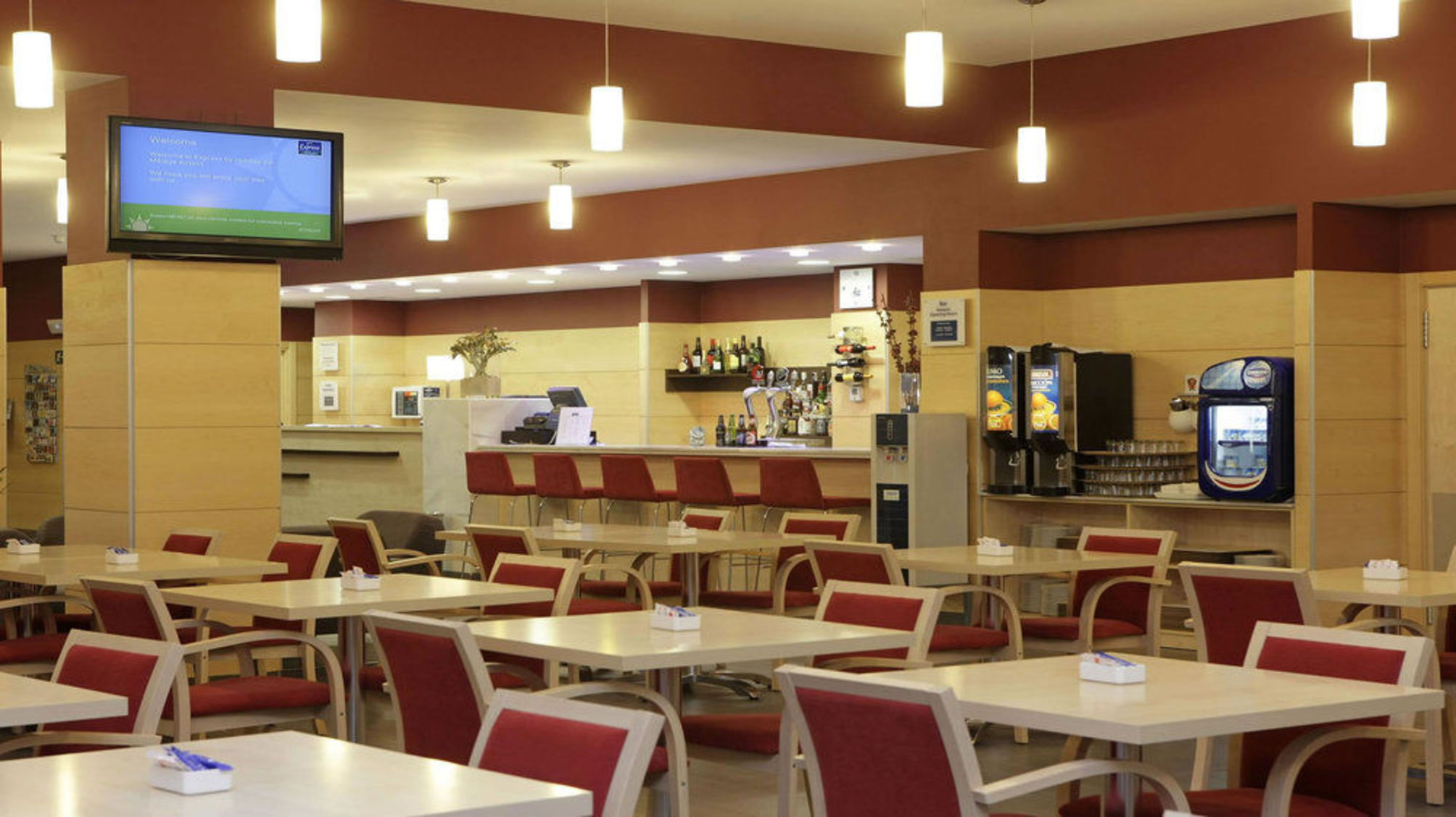 

Napoli - Benalmadena - Holiday Inn Express Malaga Airport