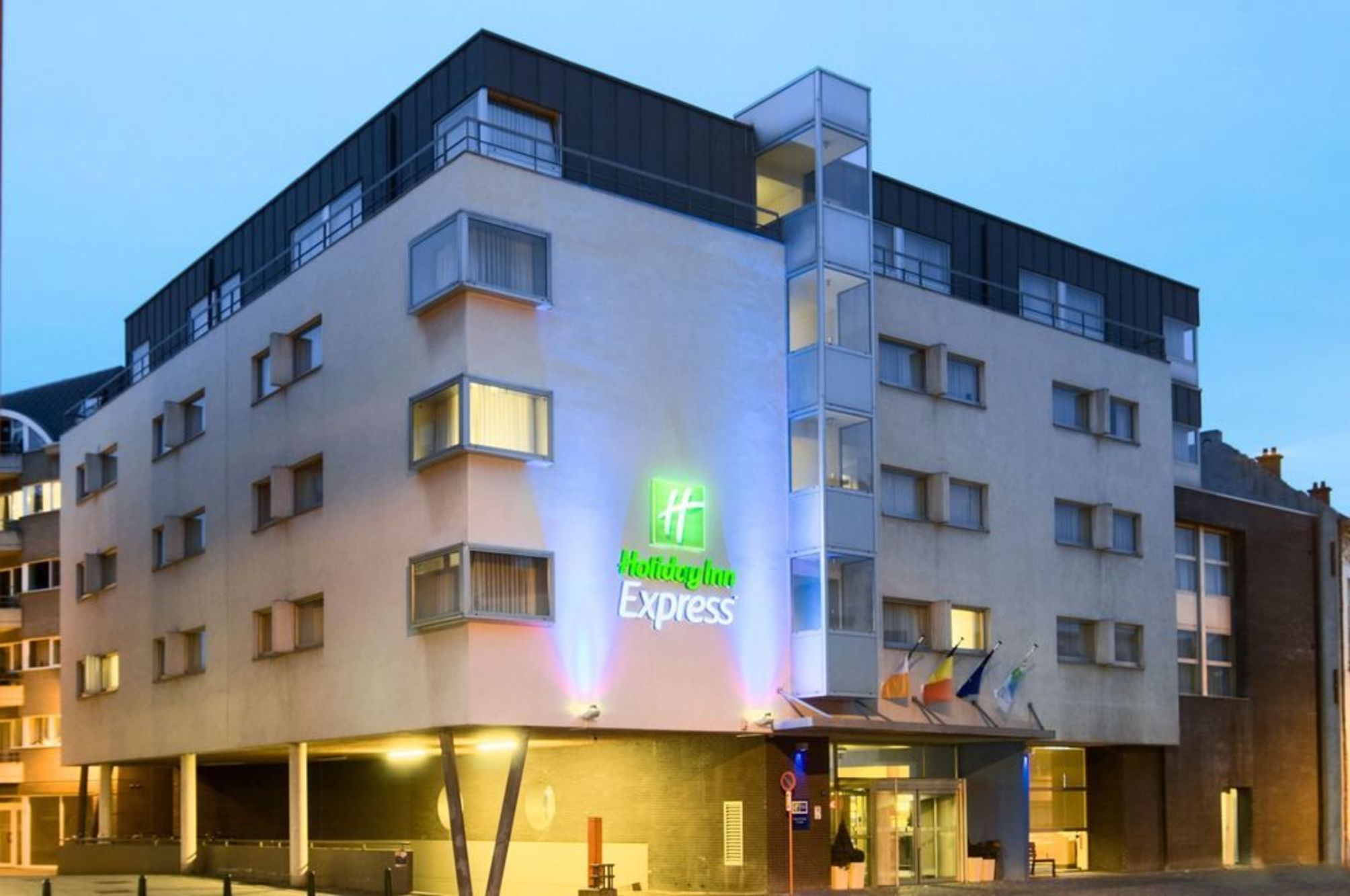 

Napoli - Mechelen - Holiday Inn Express Mechelen City Centre