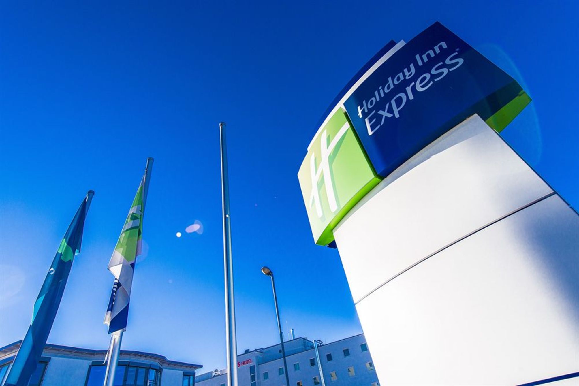 

Verona - Aschheim - Holiday Inn Express Munich - Messe