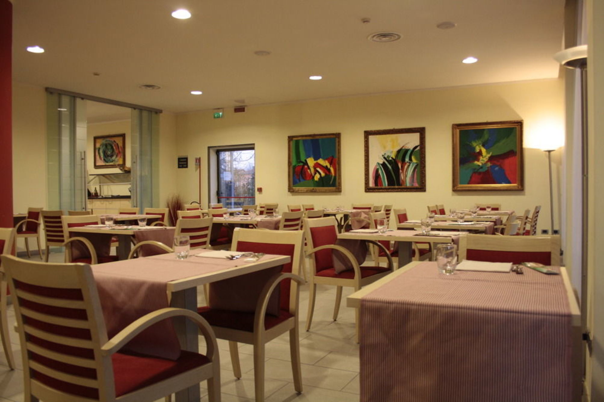 

Cagliari - Parma - Holiday Inn Express Parma