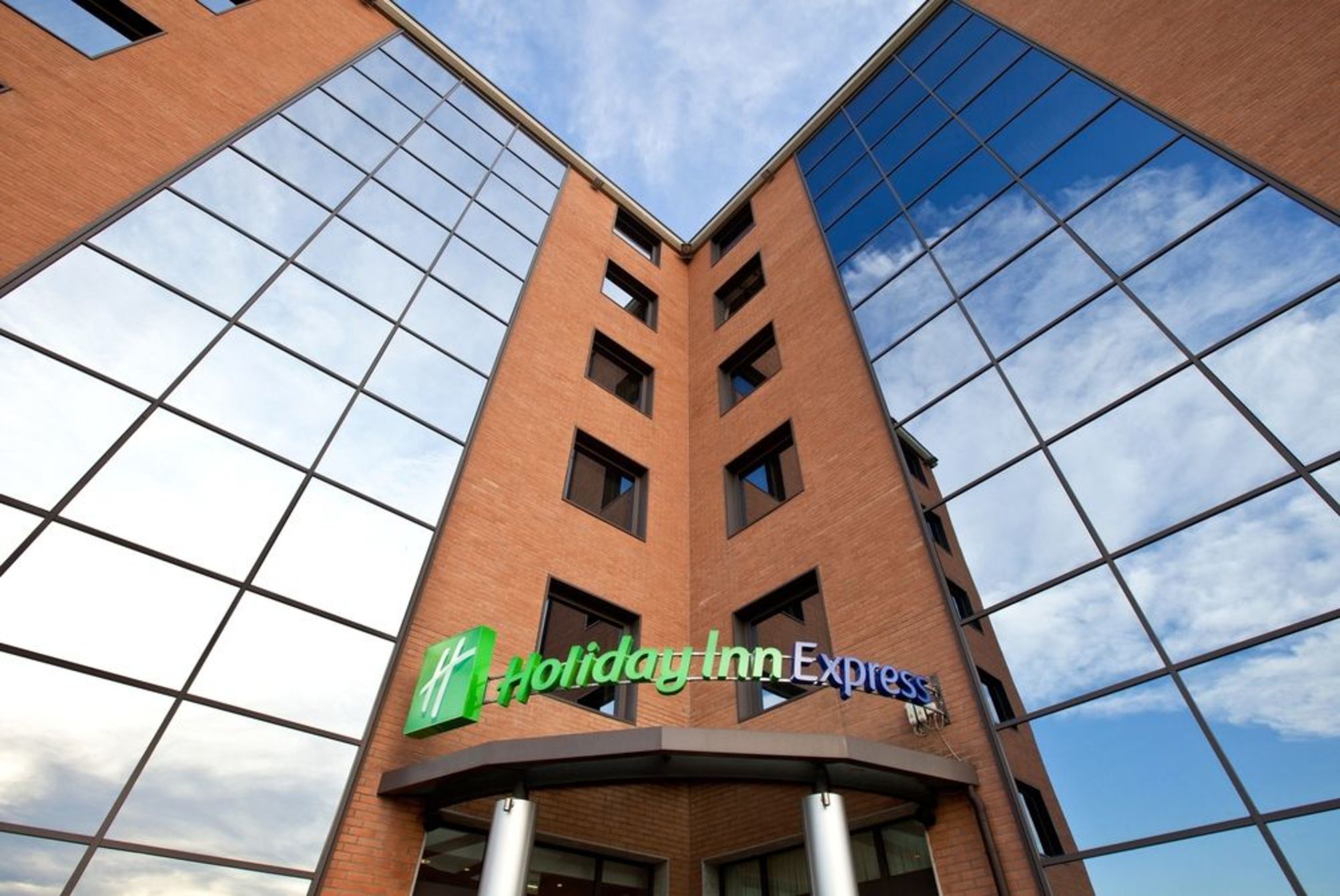 

Lamezia Terme - Reggio Emilia - Holiday Inn Express REGGIO EMILIA
