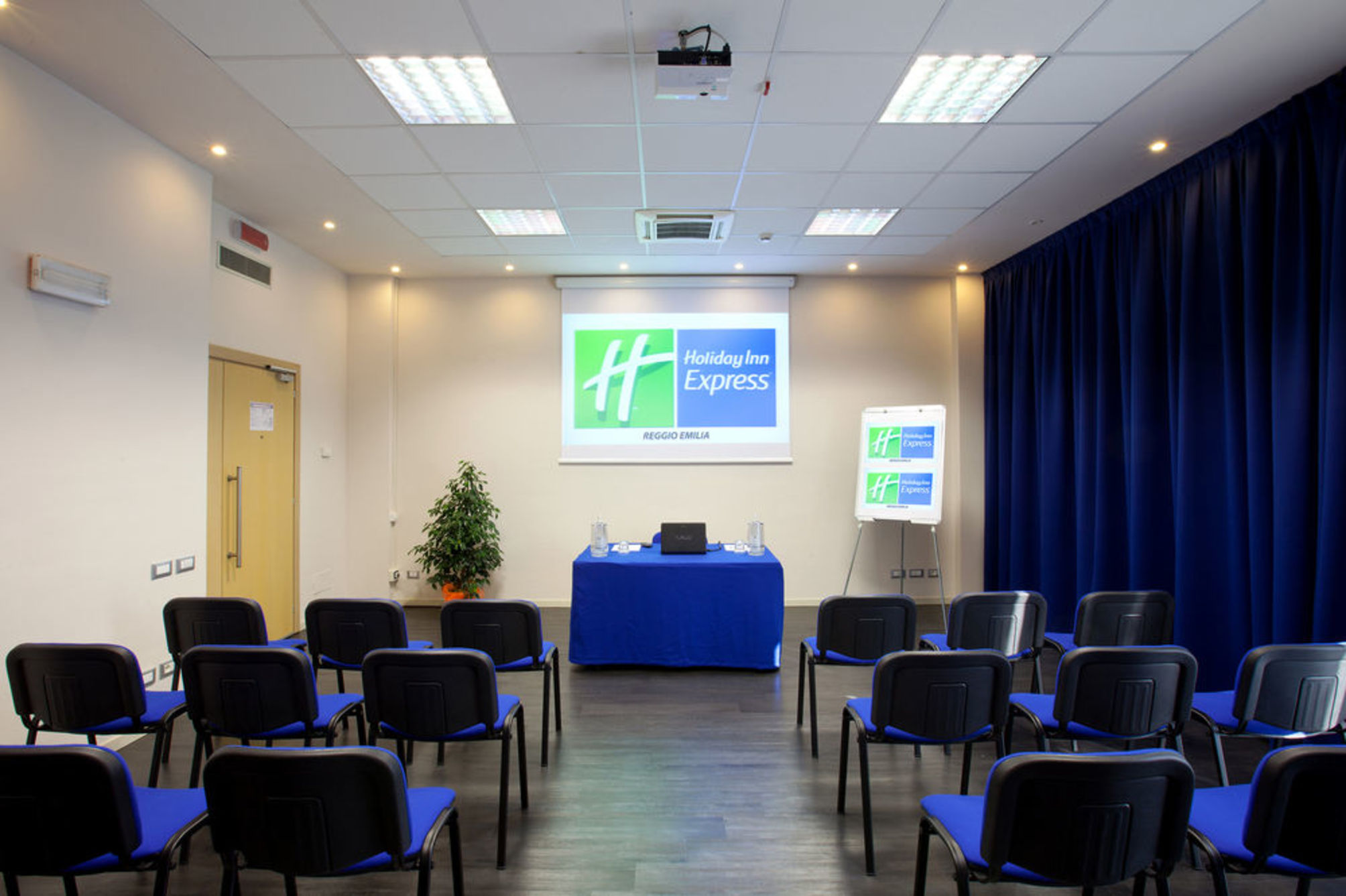 

Roma - Reggio Emilia - Holiday Inn Express Reggio Emilia