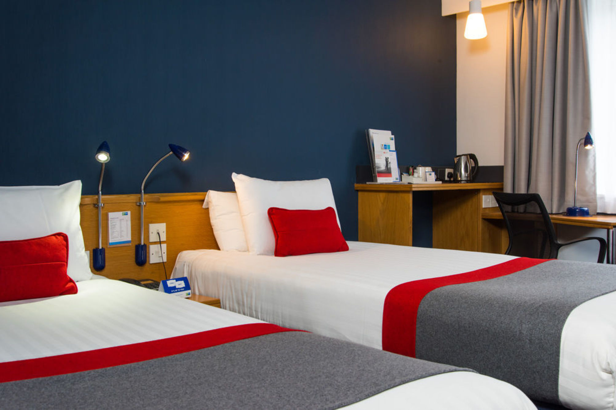 

Milano - Stirling - Holiday Inn Express Stirling