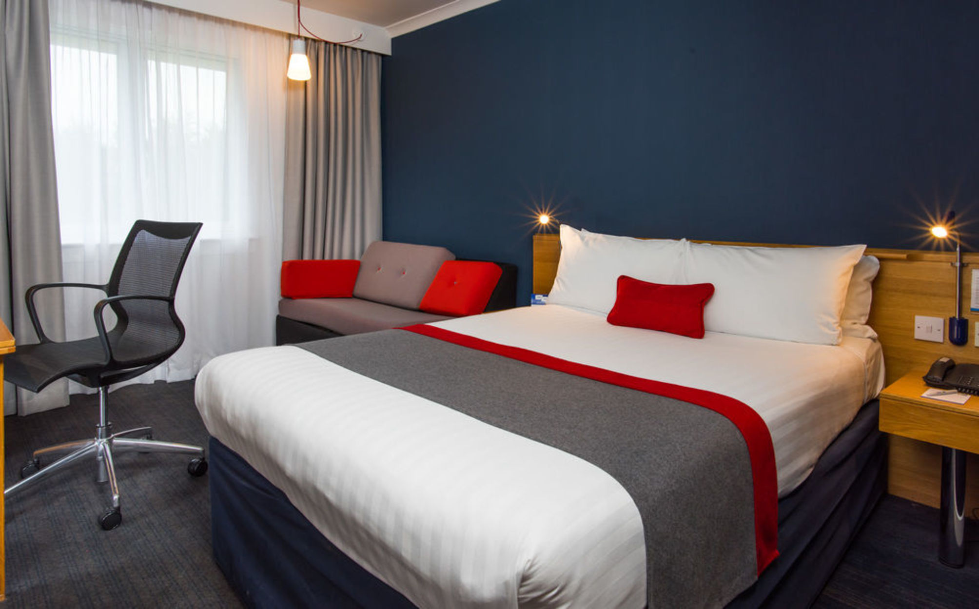 

Bologna - Stirling - Holiday Inn Express Stirling