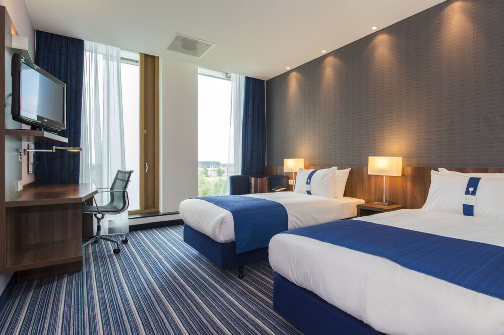 

Milano - Utrecht - Holiday Inn Express Utrecht - Papendorp