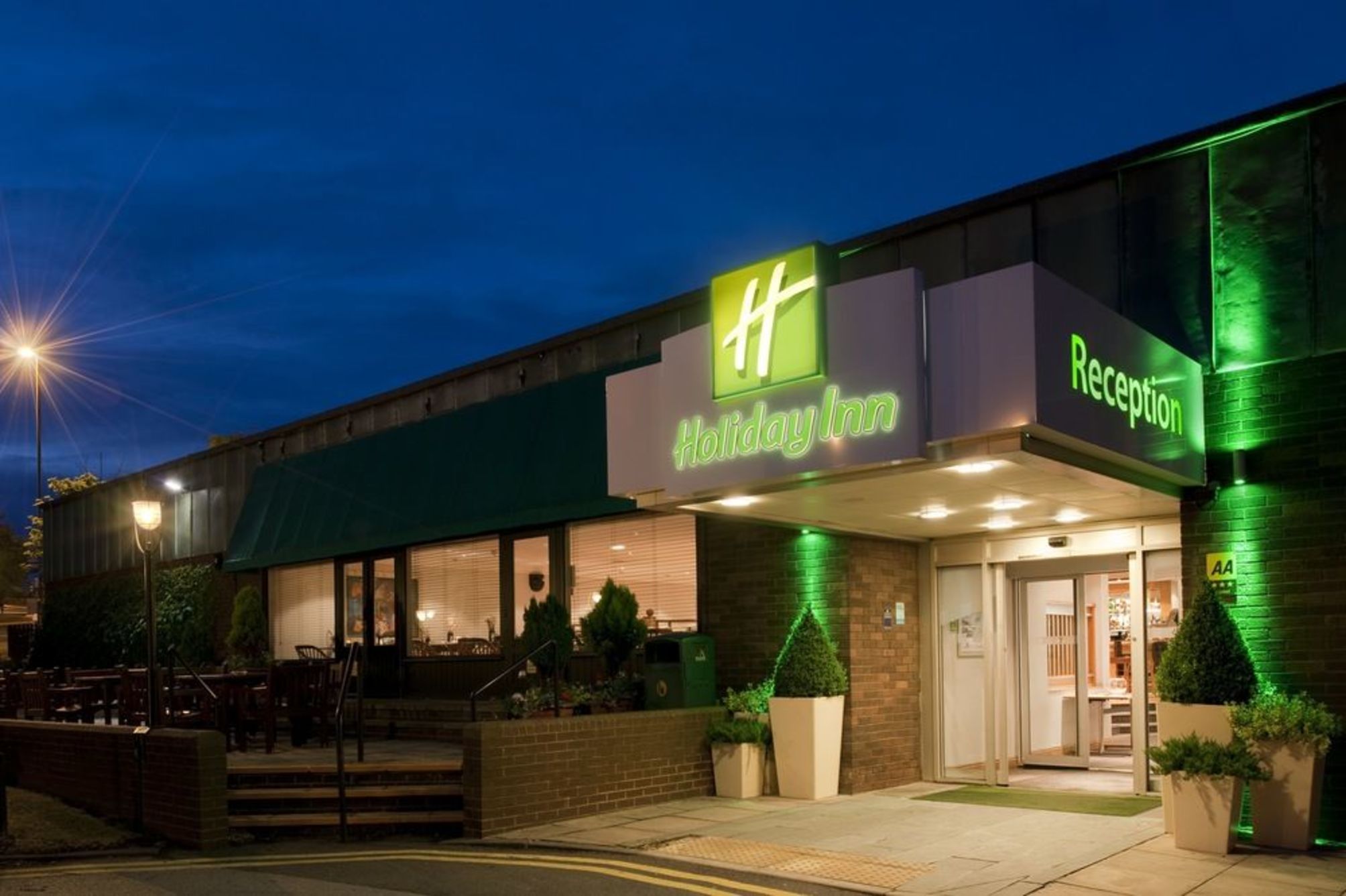 

Milano - Wakefield - Holiday Inn LEEDS - WAKEFIELD M1, JCT.40