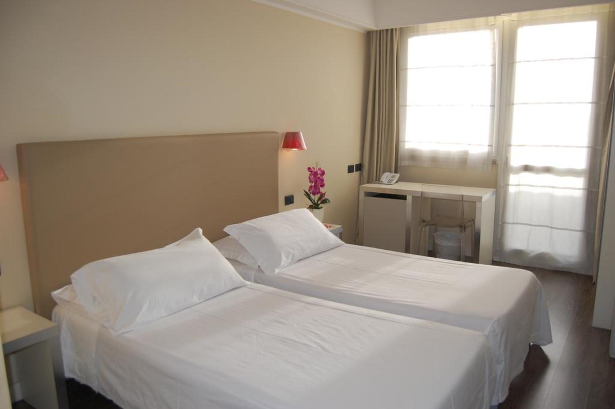 

Milano - Frascati - Hotel Roma Tor Vergata