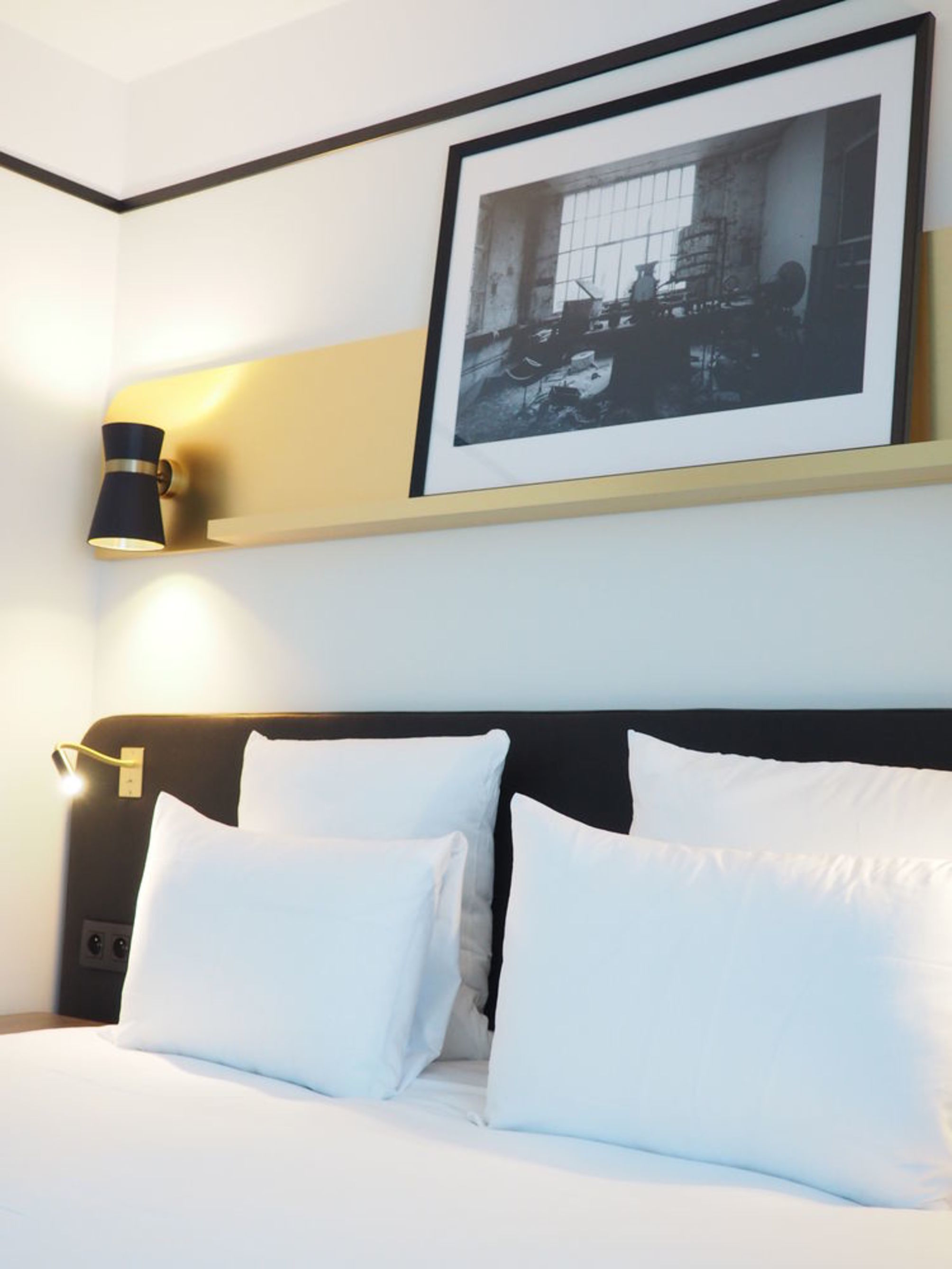 

Napoli - Clichy - Mercure Paris Saint-Ouen
